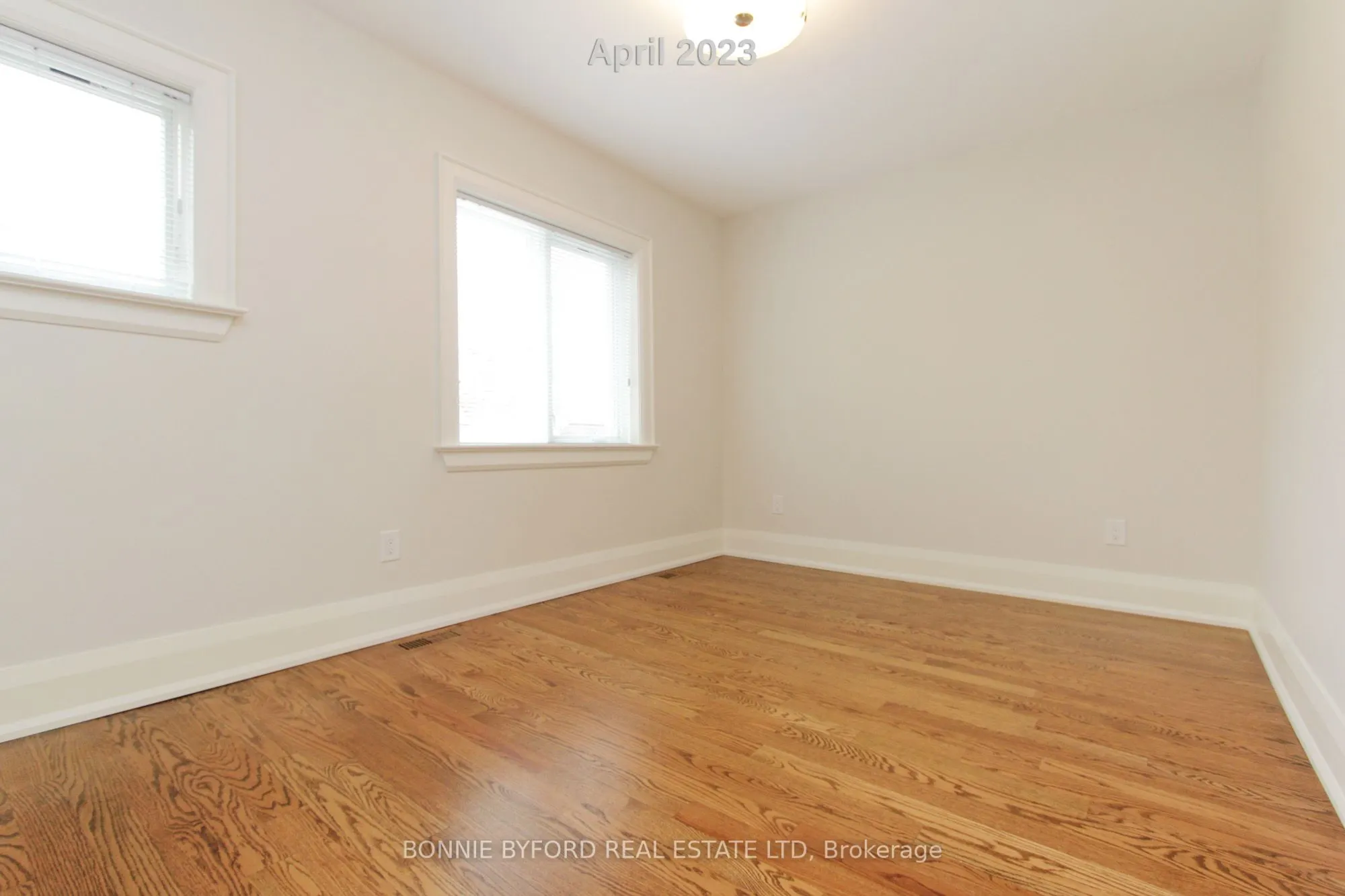 558 Davisville Avenue