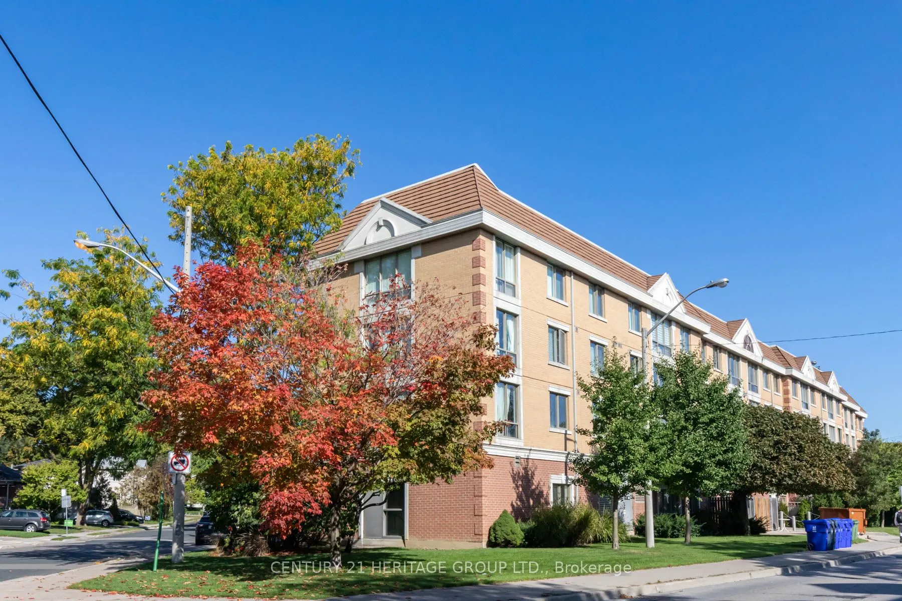 211 Randolph Road, #303