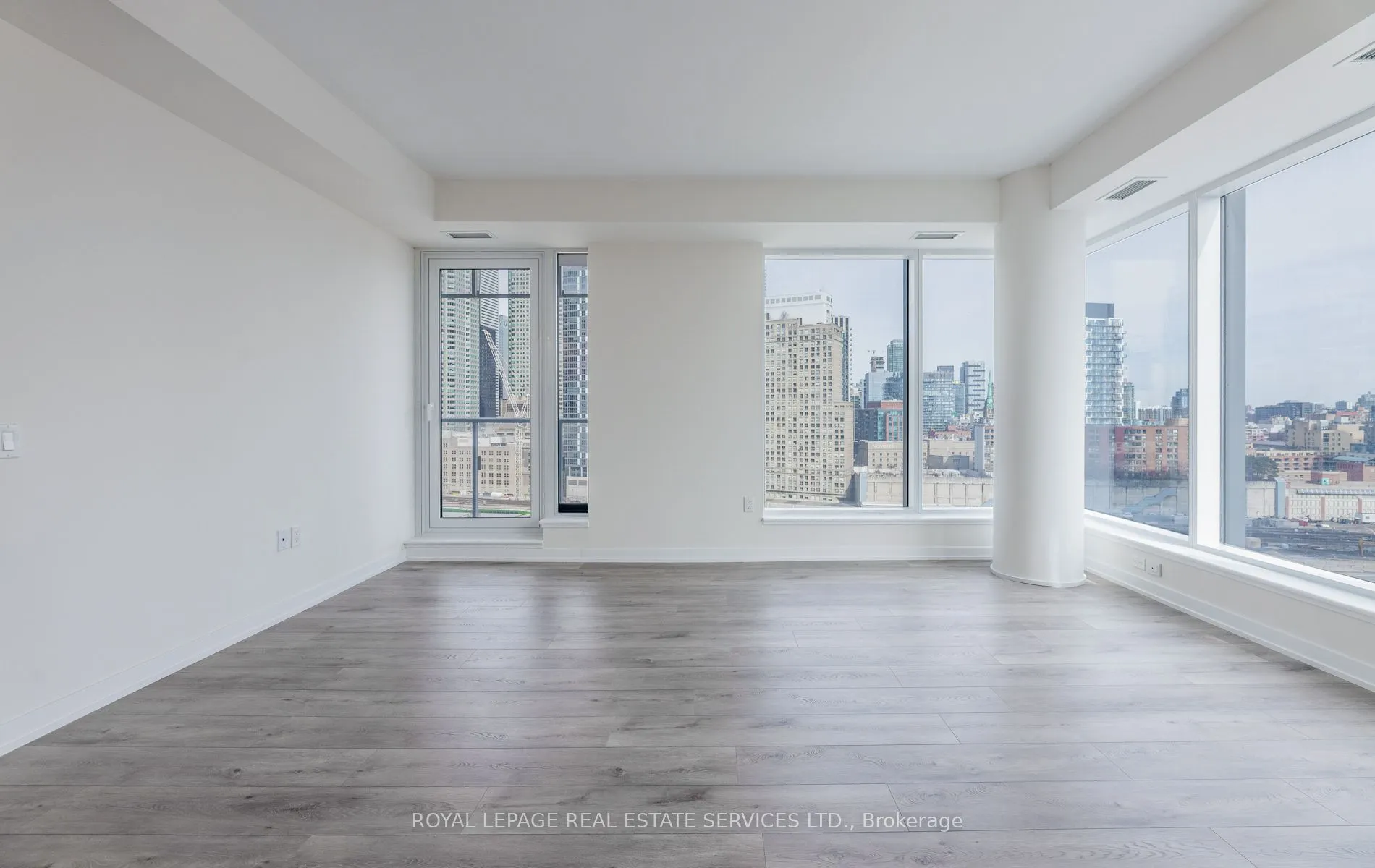 28 Freedland Street, #1307