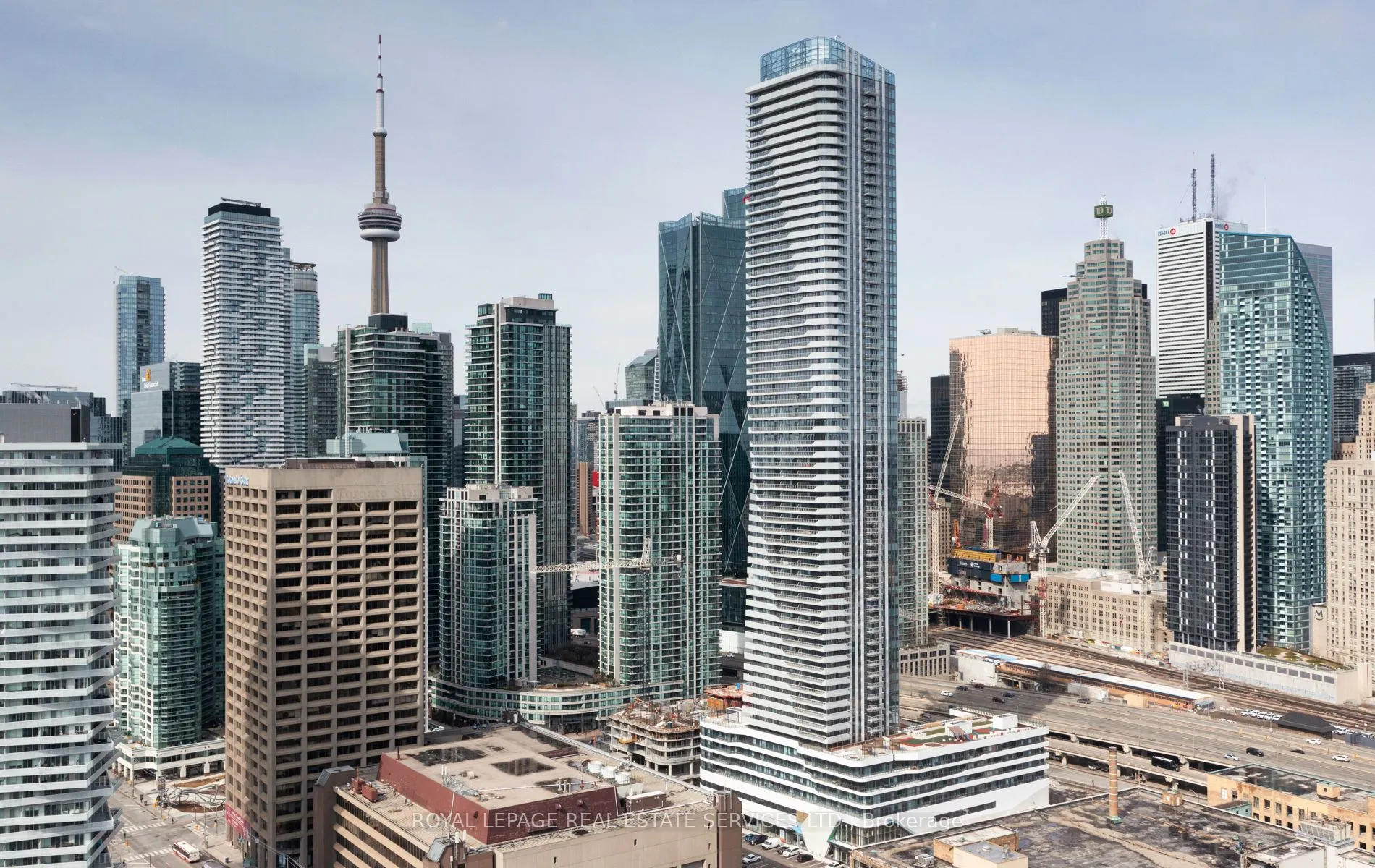 28 Freedland Street, #1307