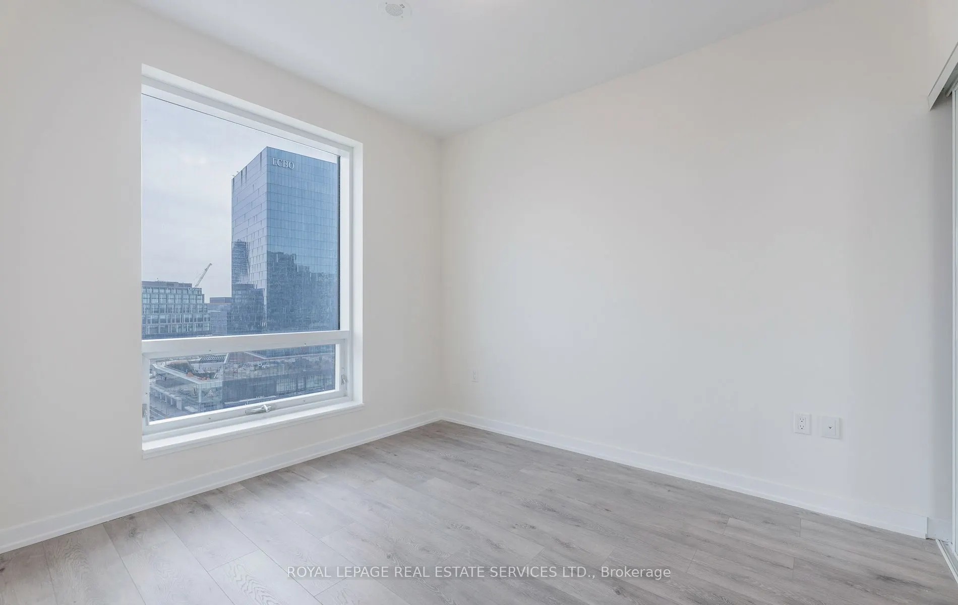 28 Freedland Street, #1307