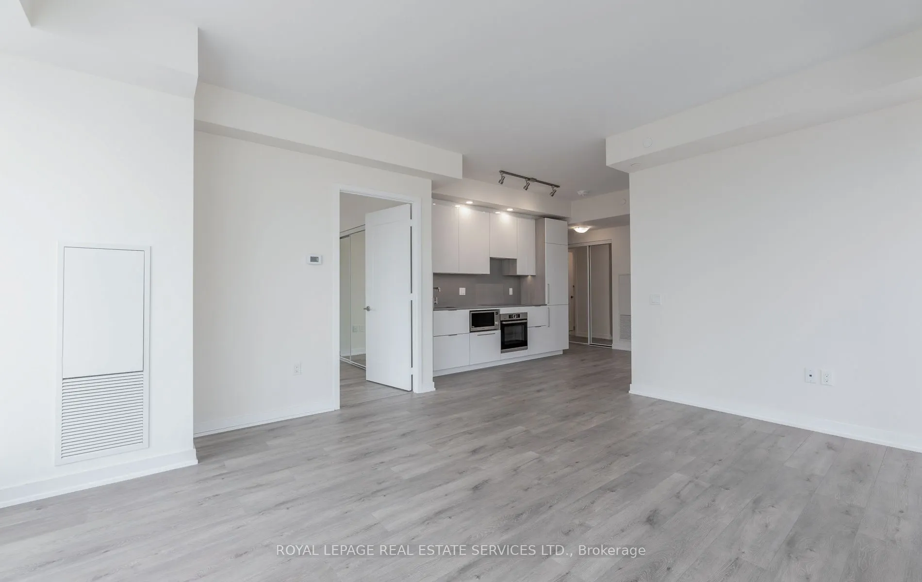 28 Freedland Street, #1307