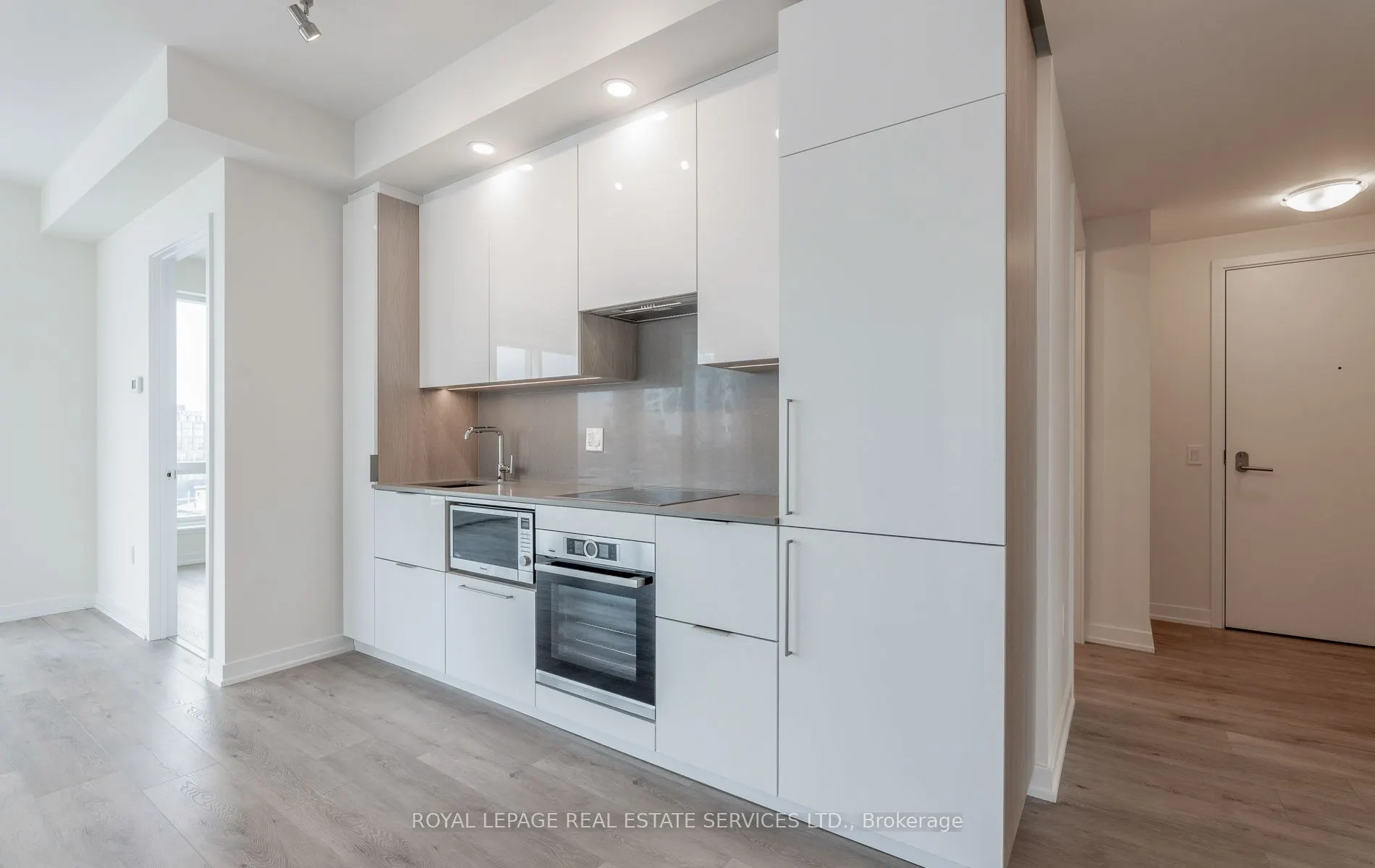 28 Freedland Street, #1307