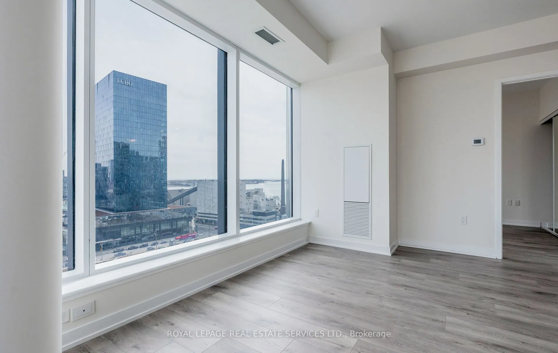 28 Freedland Street, #1307