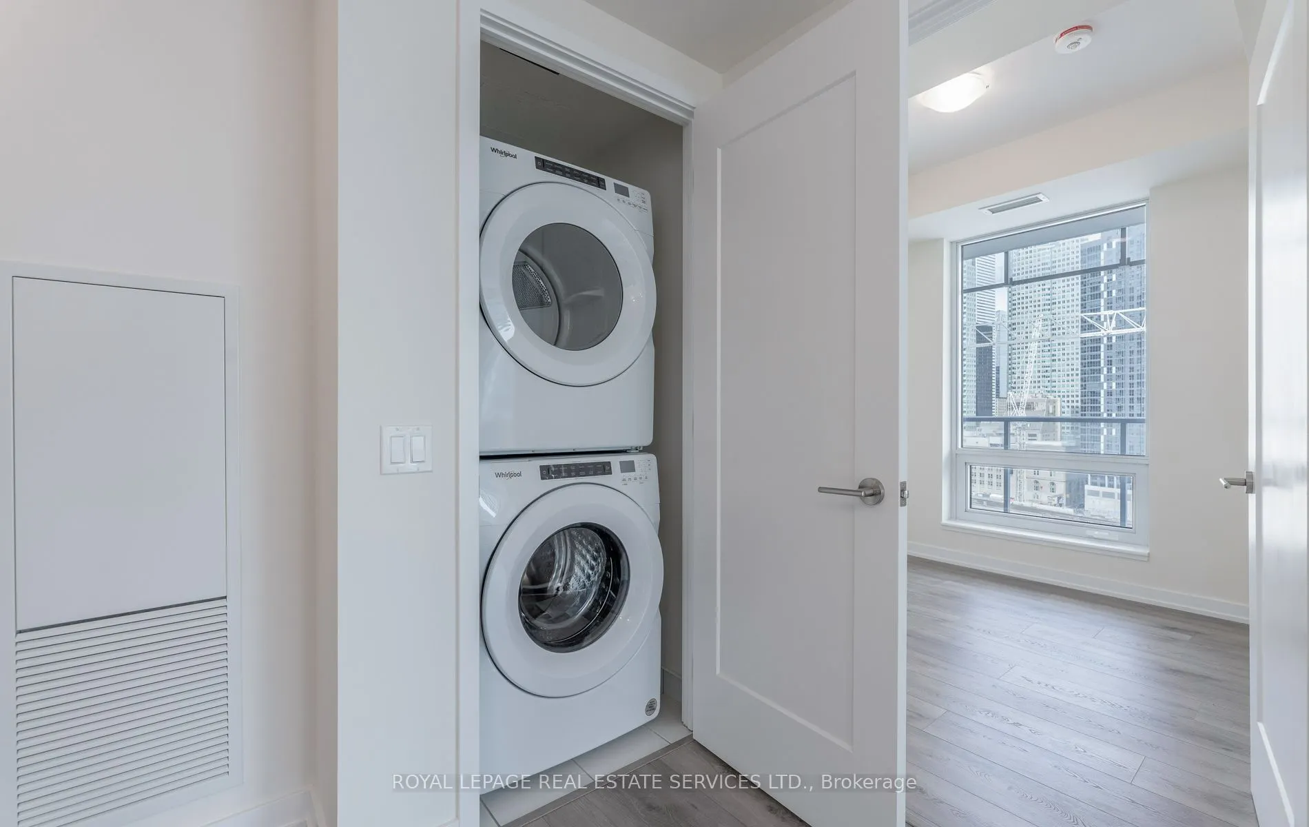 28 Freedland Street, #1307