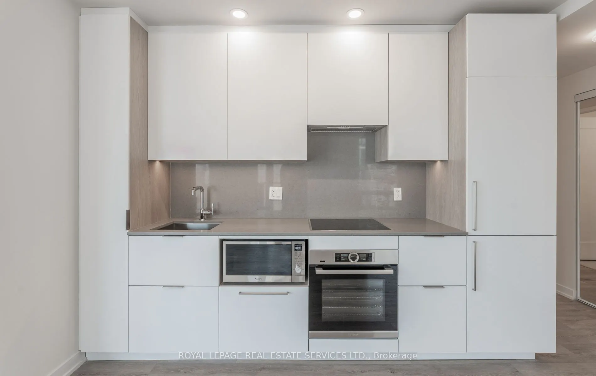 28 Freedland Street, #1307