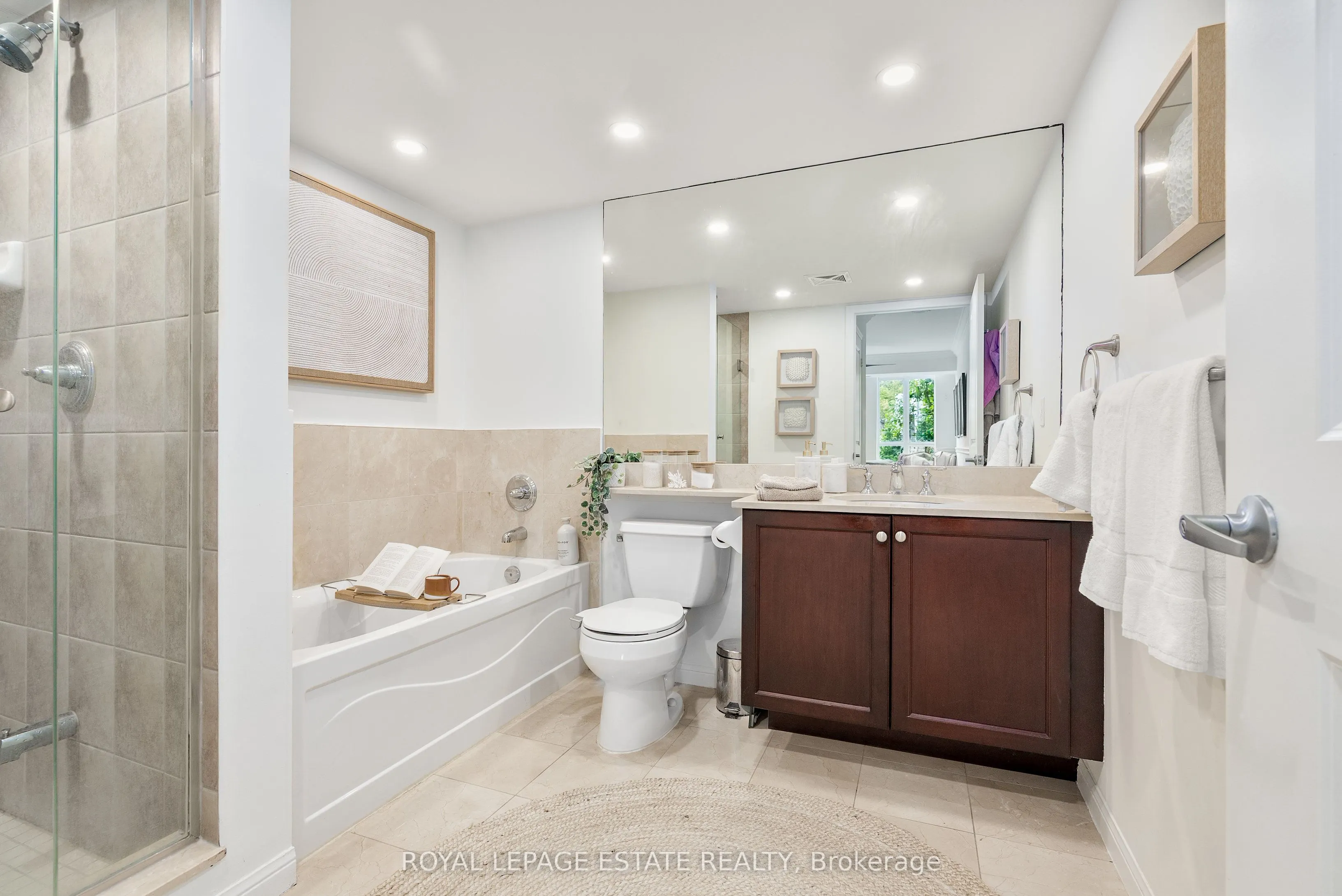 900 Mount Pleasant Road, #313