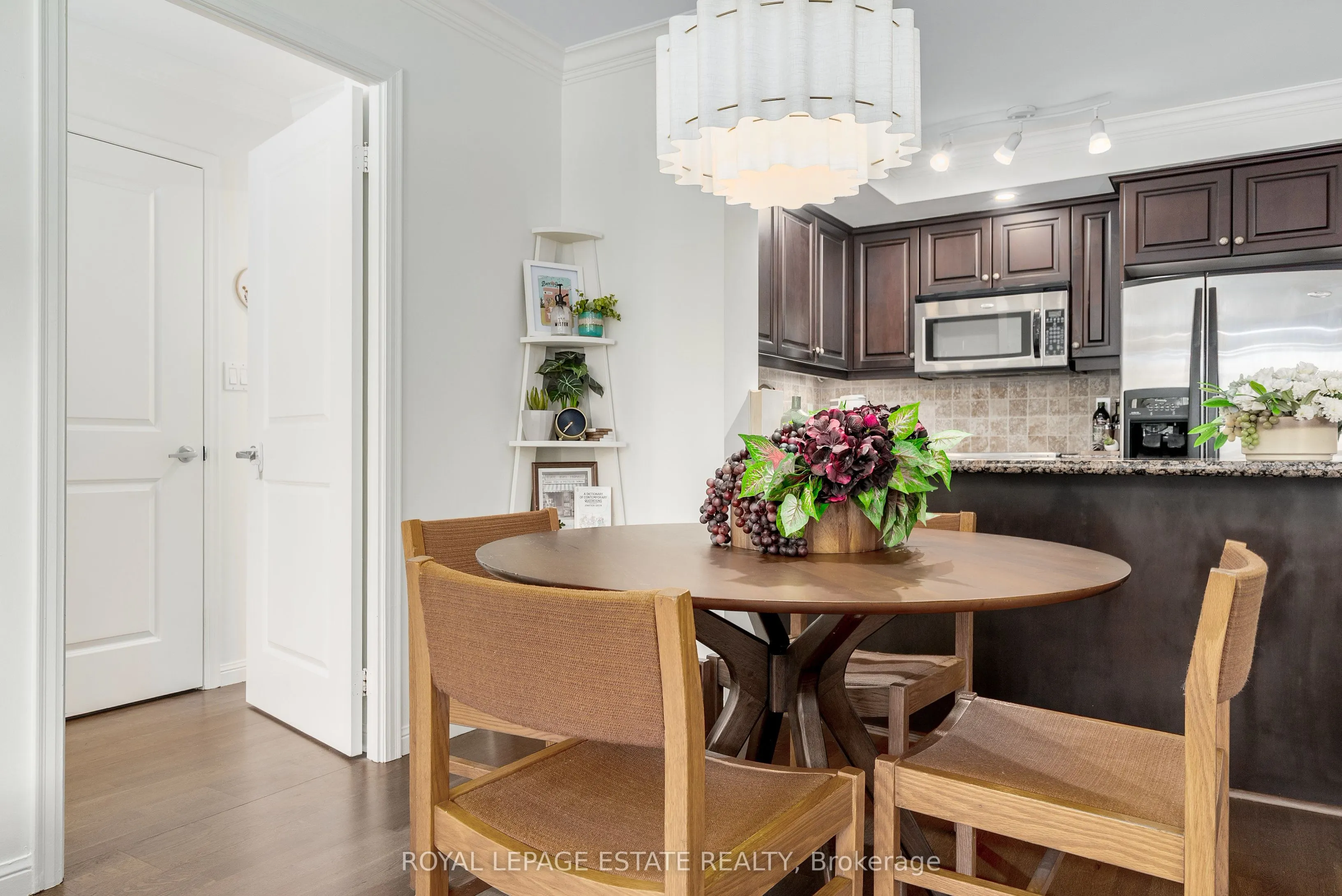 900 Mount Pleasant Road, #313