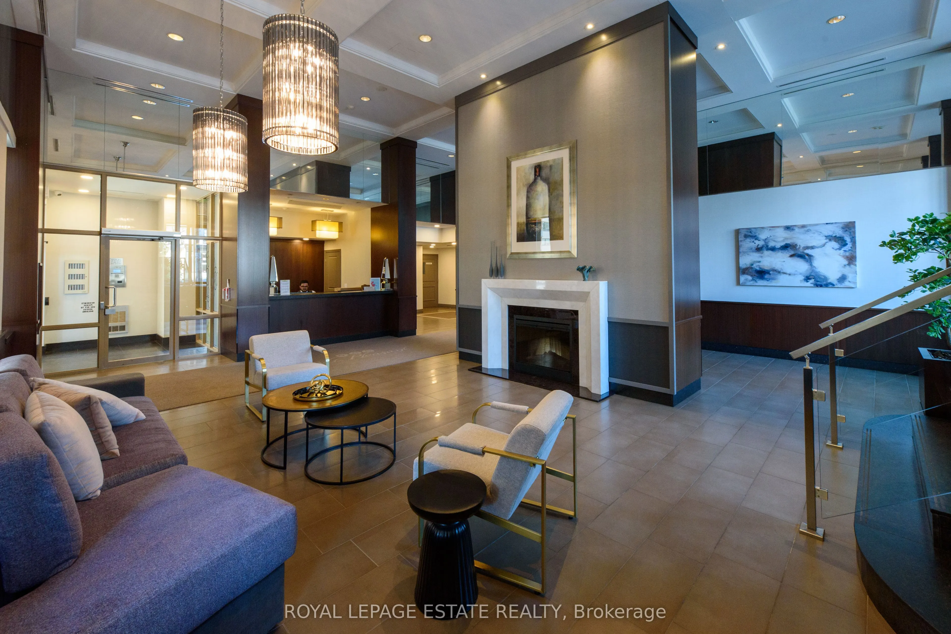 900 Mount Pleasant Road, #313