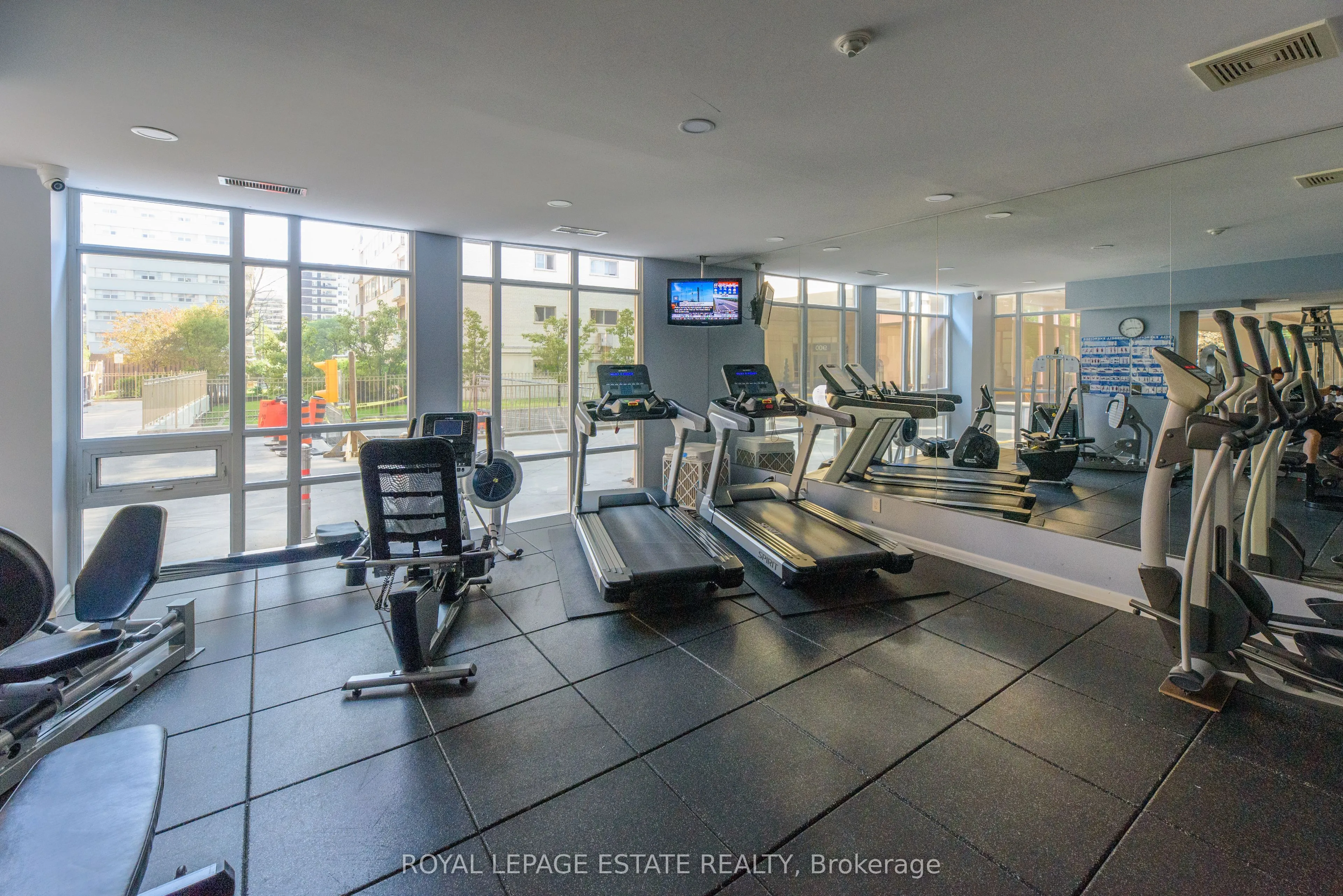 900 Mount Pleasant Road, #313