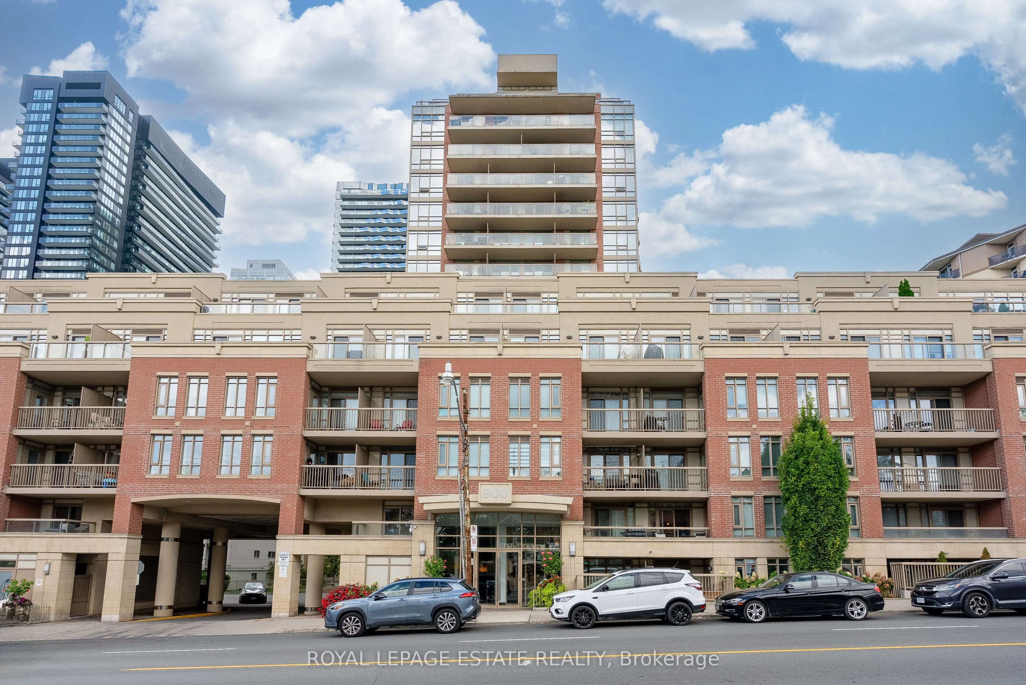 900 Mount Pleasant Road, #313