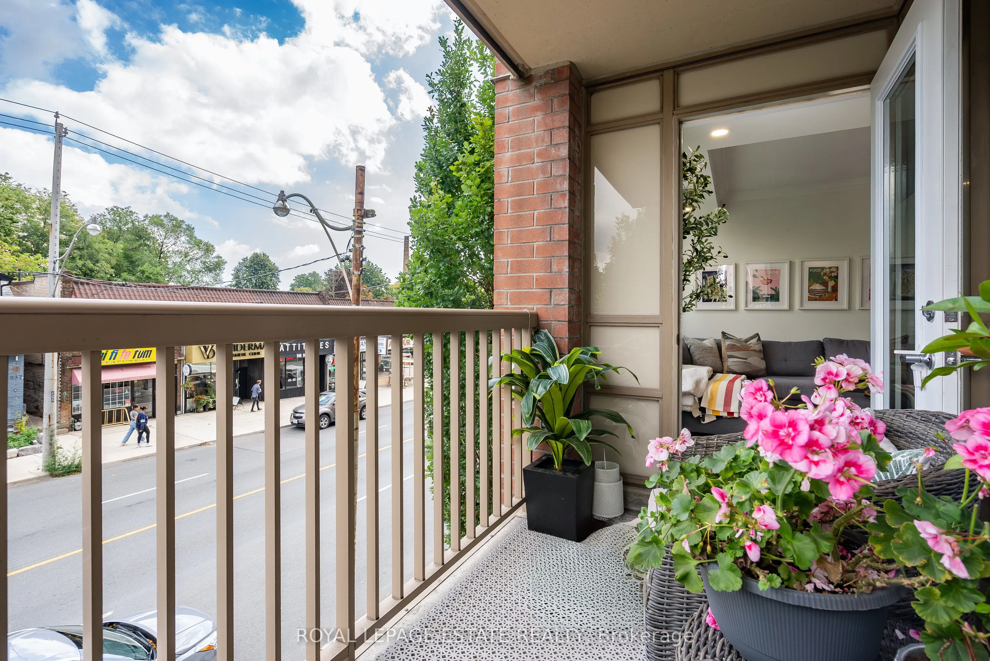 900 Mount Pleasant Road, #313
