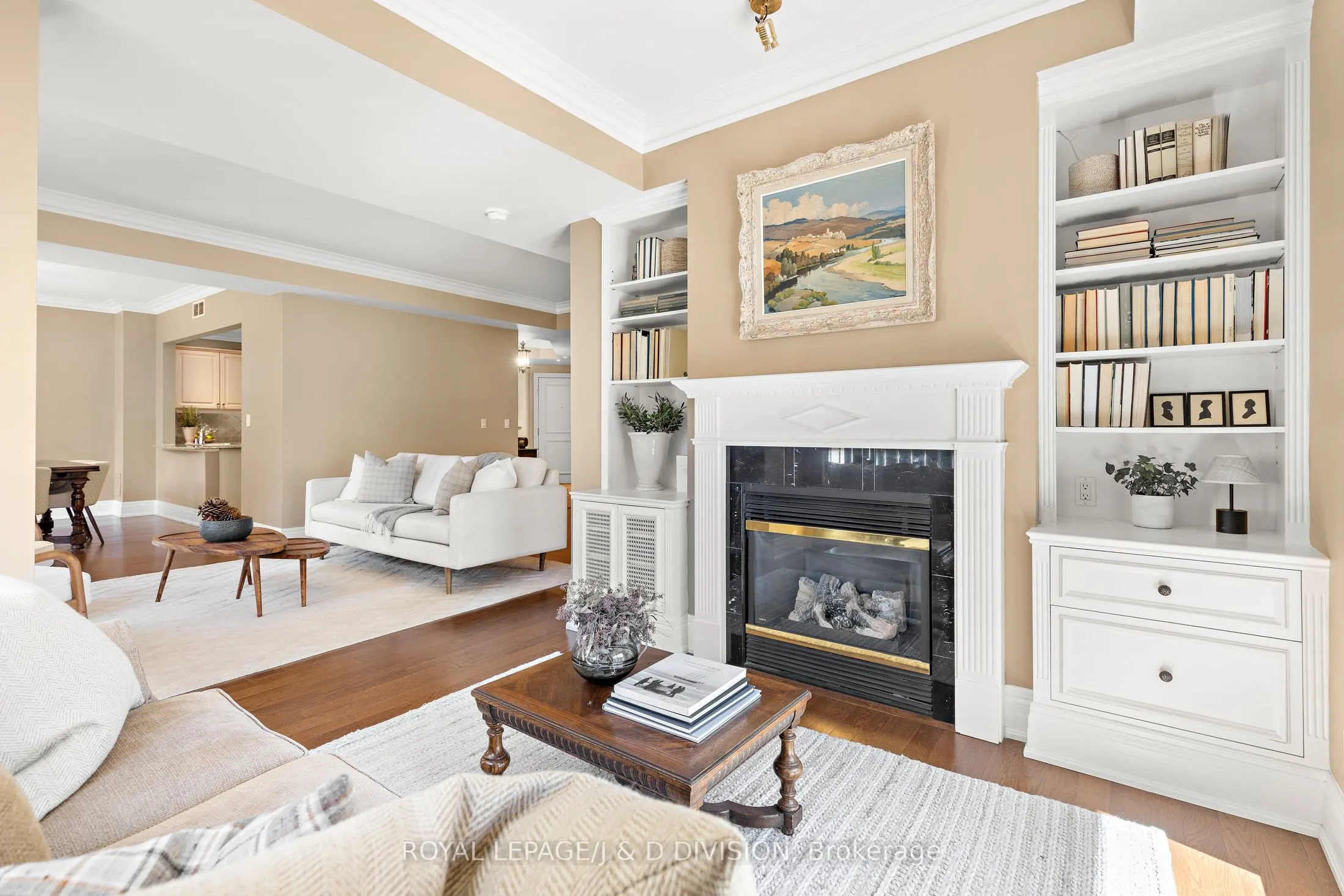 33 Delisle Avenue, #303