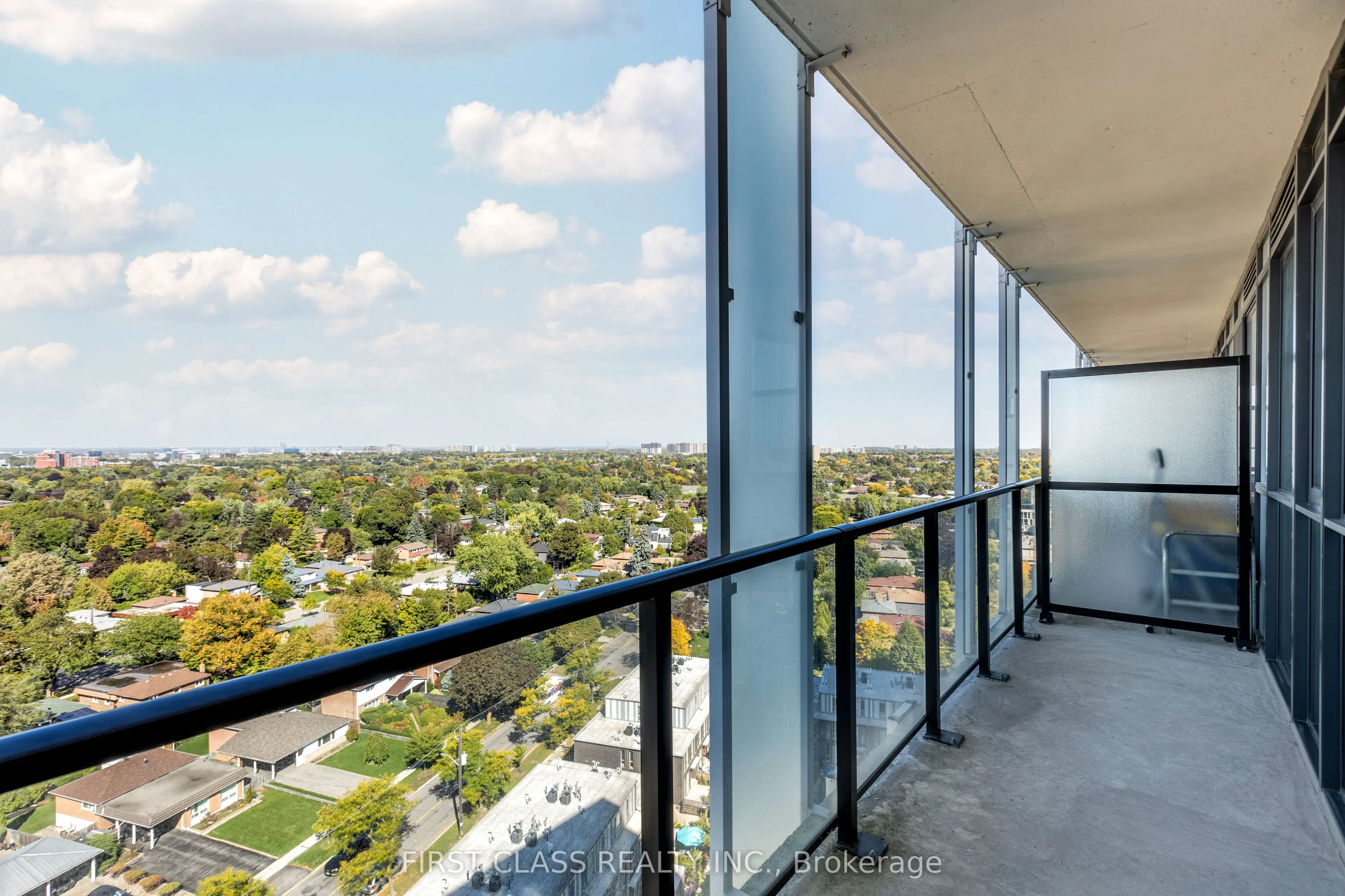 128 Fairview Mall Drive, #1406