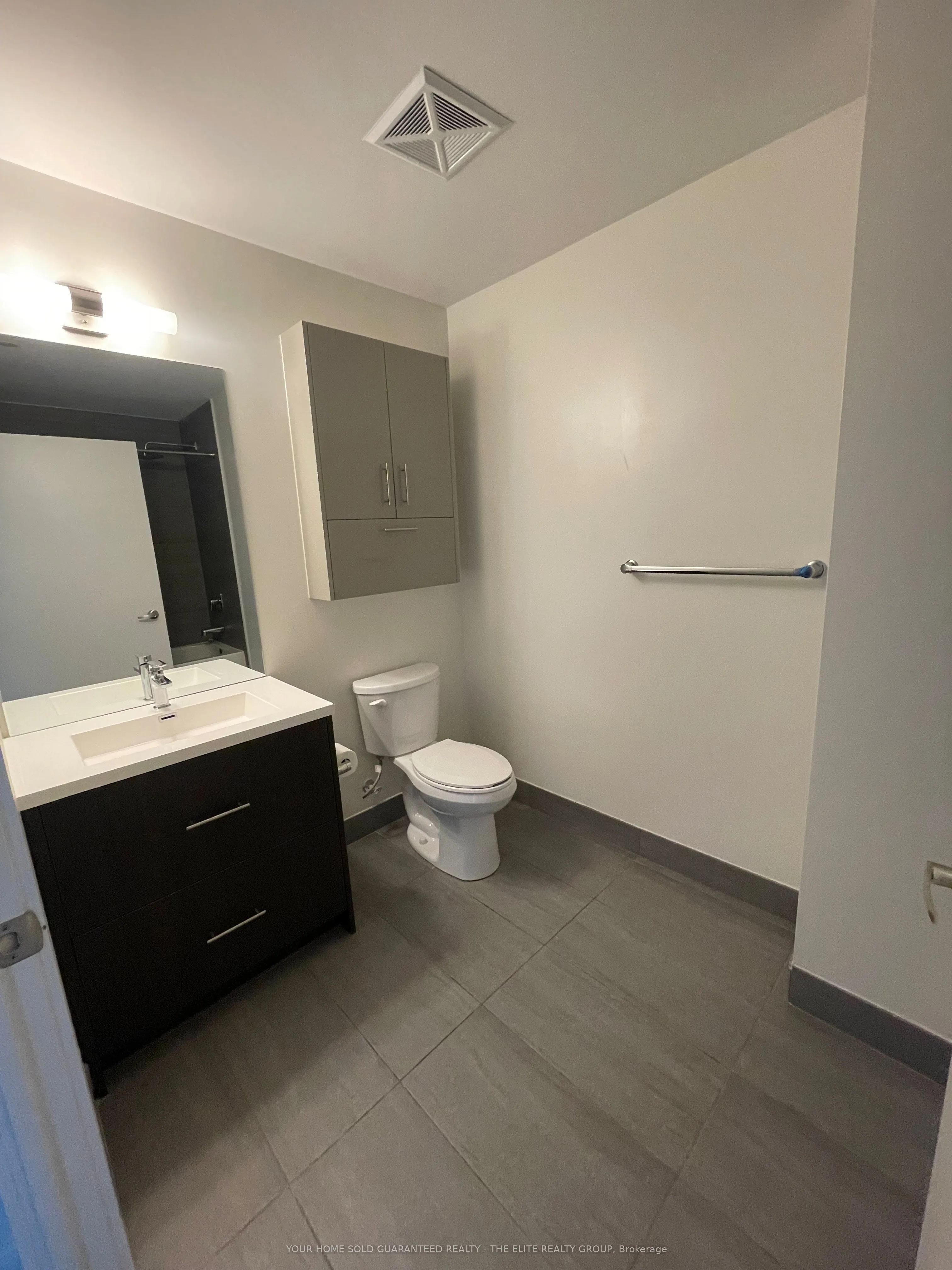 188 Fairview Mall Drive E, #2502