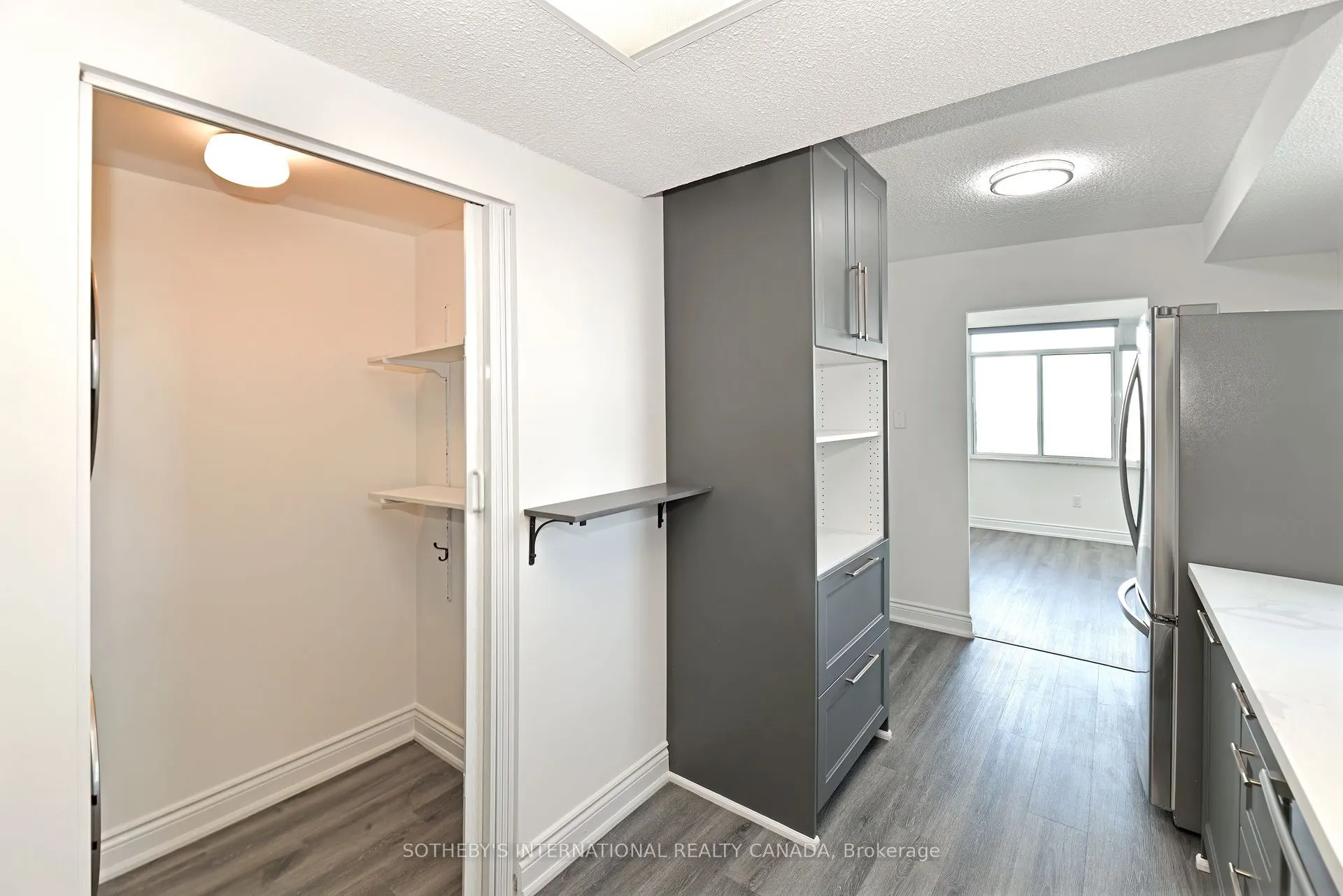 3000 Bathurst Street E, #1205