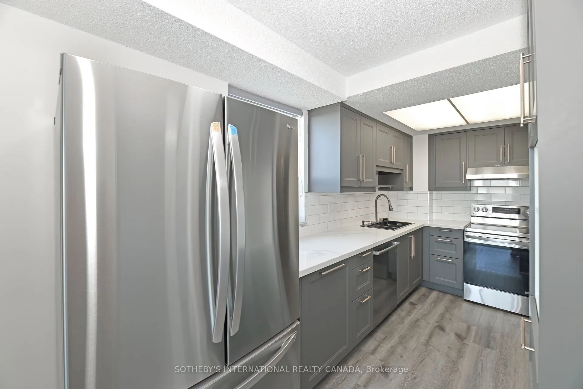 3000 Bathurst Street E, #1205
