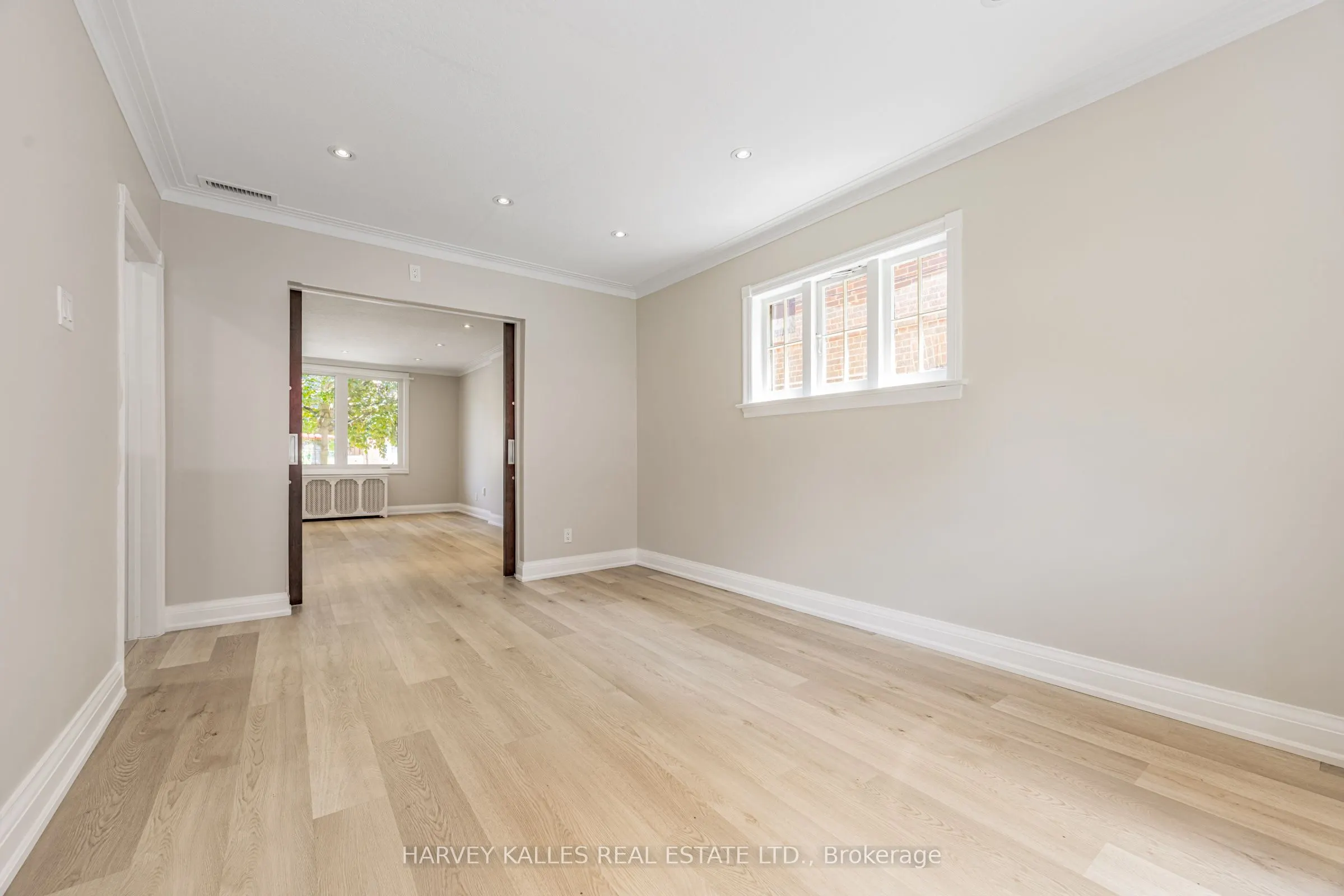 1836 Bathurst Street