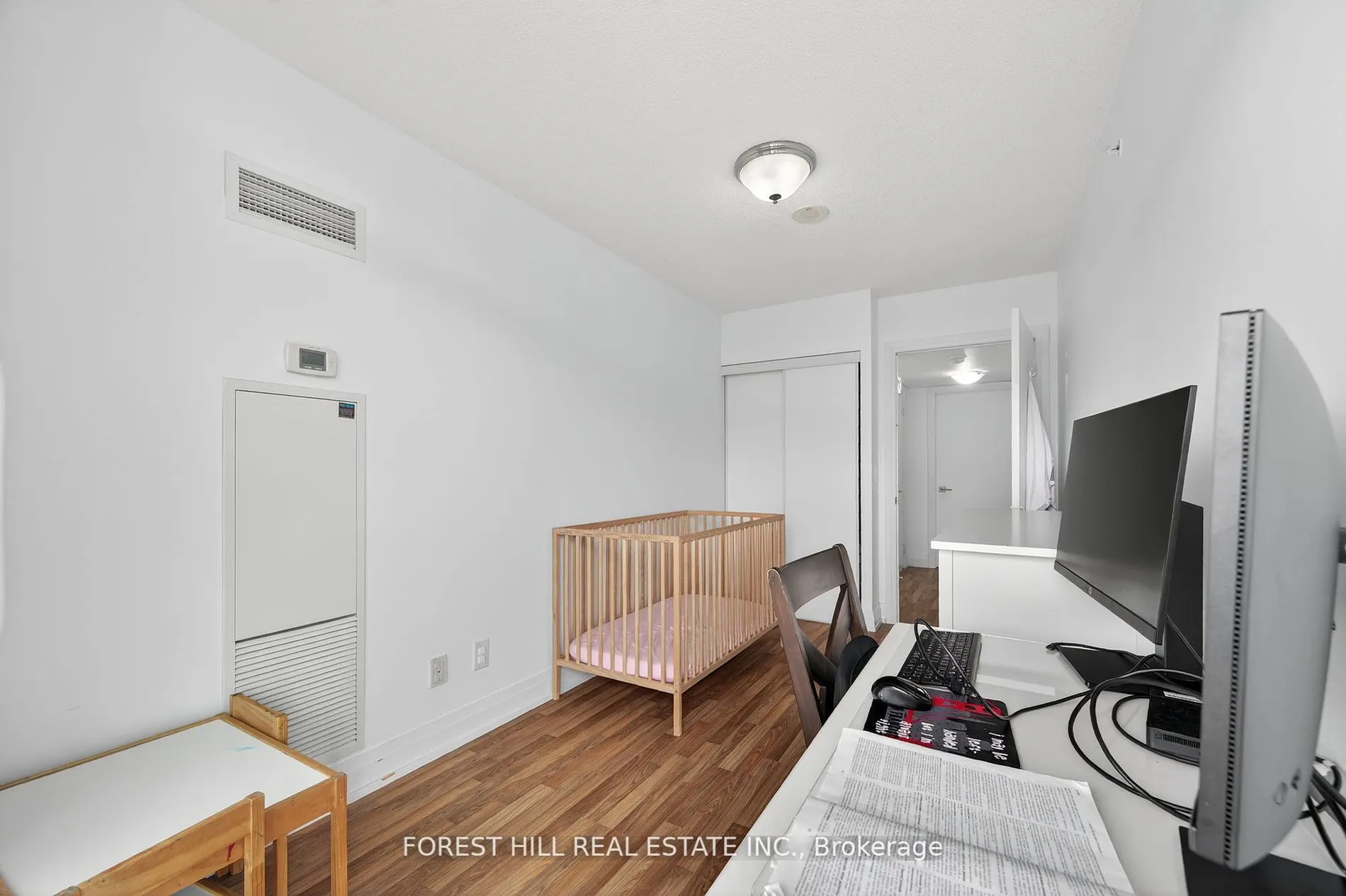 565 Wilson Avenue, #W1204