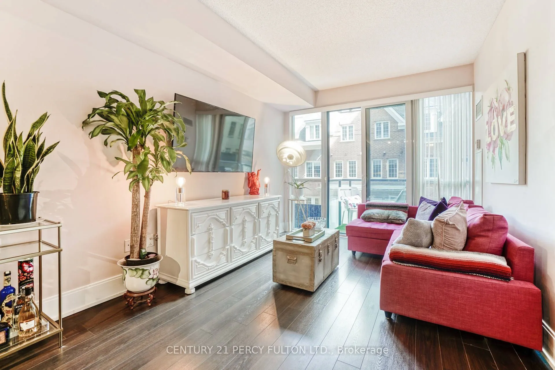 560 Front Street, #223