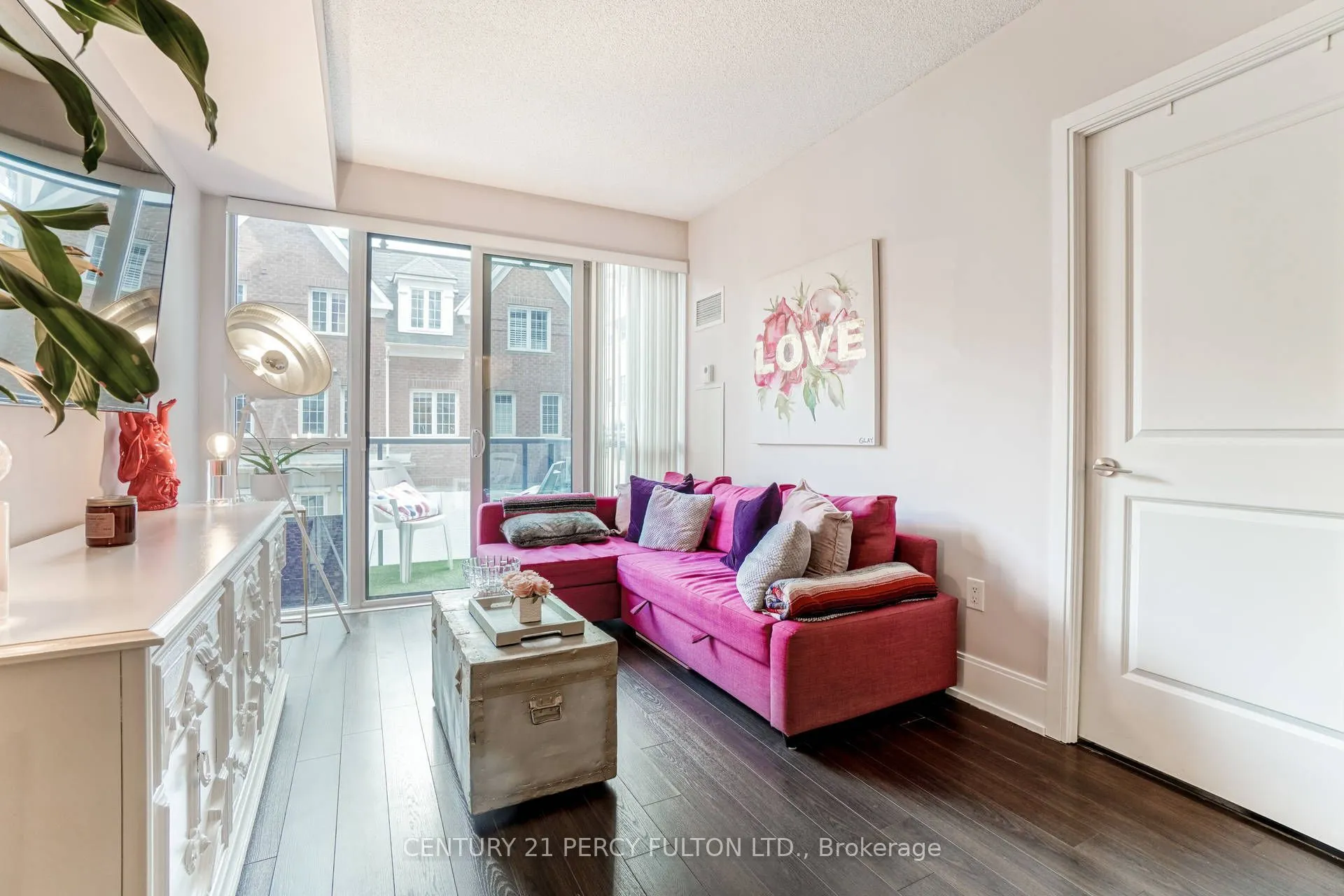 560 Front Street, #223