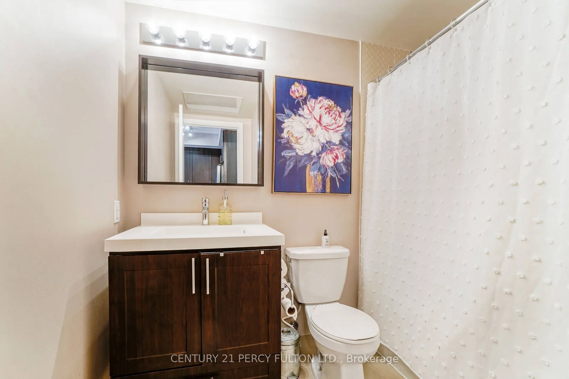 560 Front Street, #223