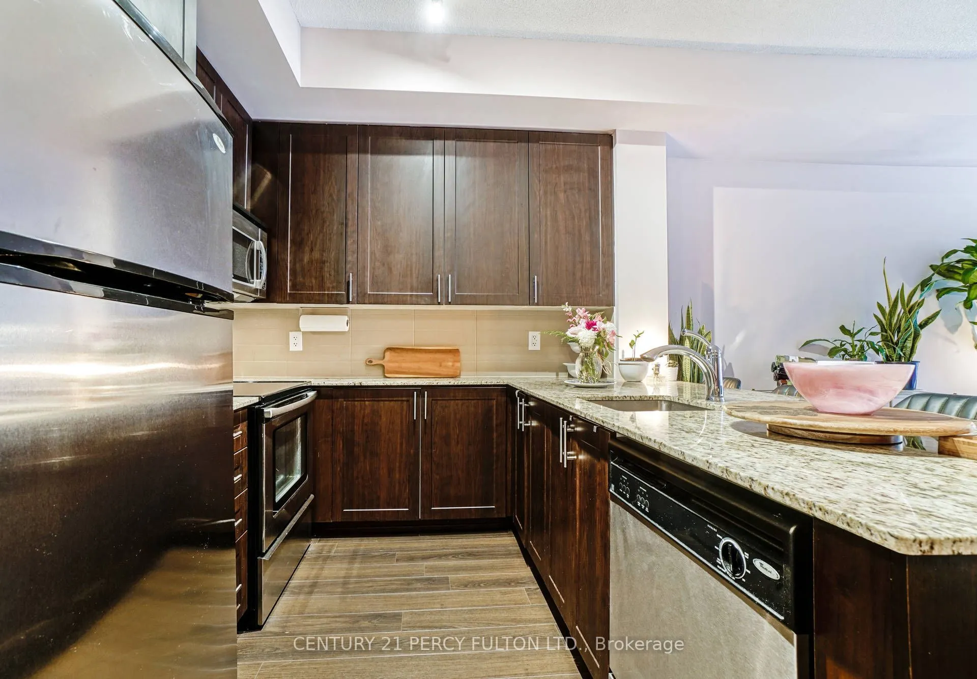 560 Front Street, #223
