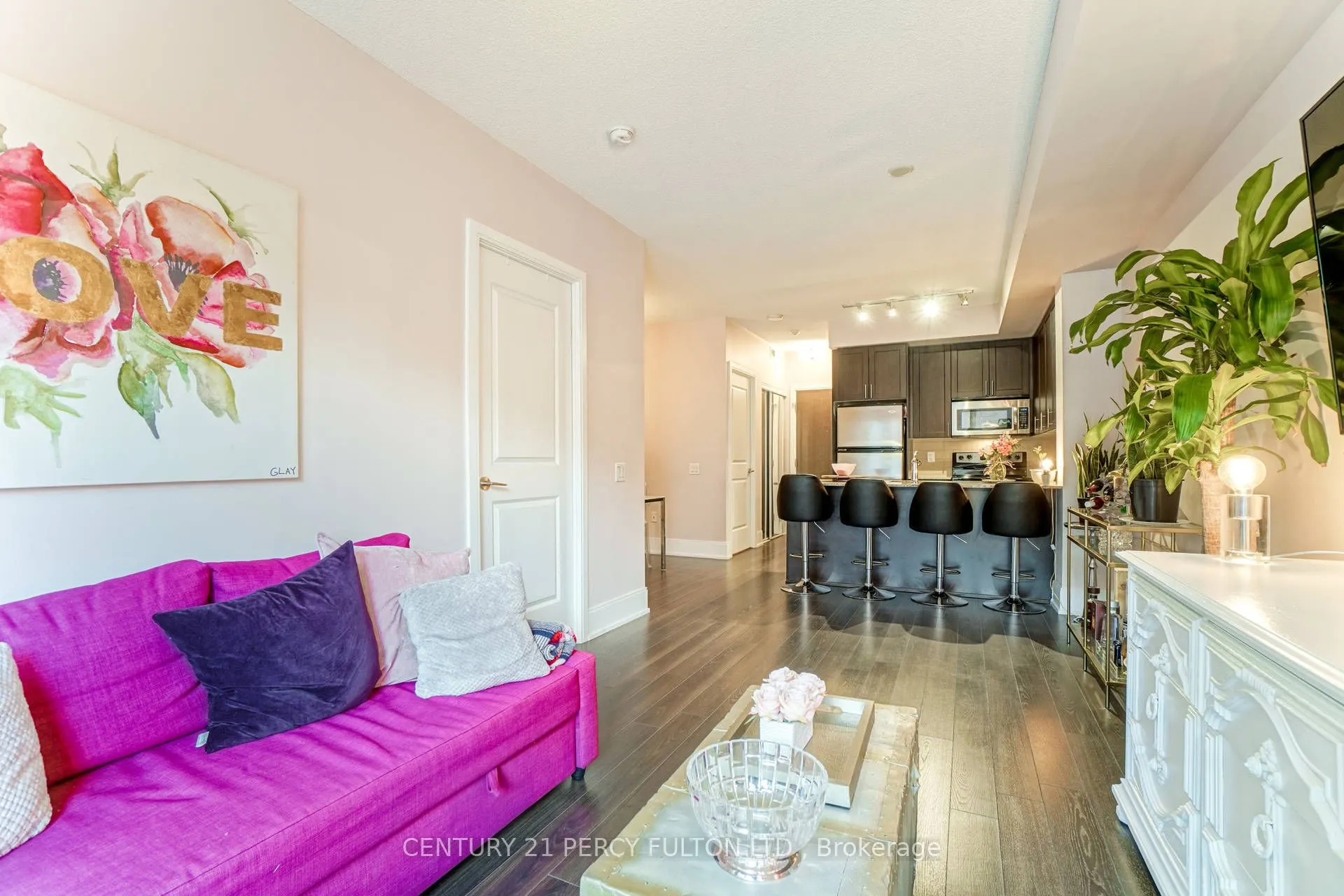 560 Front Street, #223