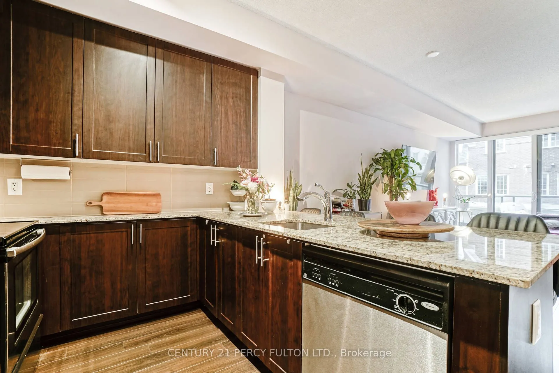 560 Front Street, #223