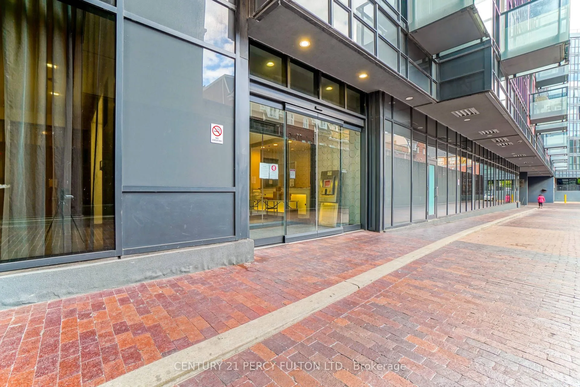 560 Front Street, #223