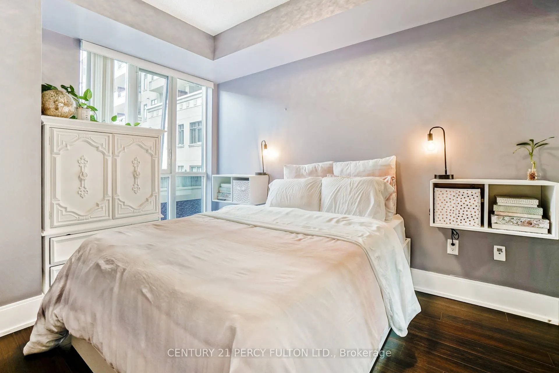560 Front Street, #223