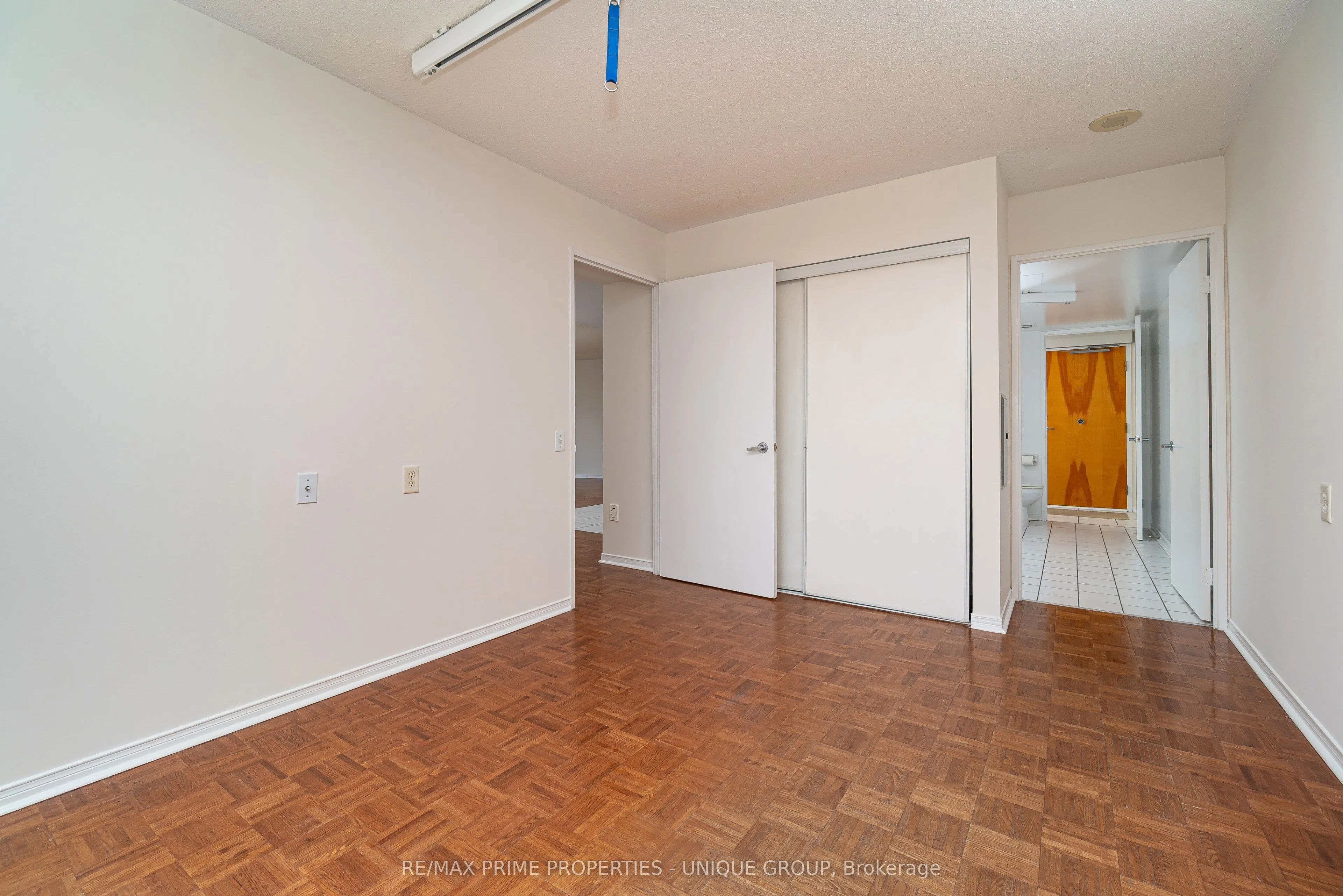39 Parliament Street, #703