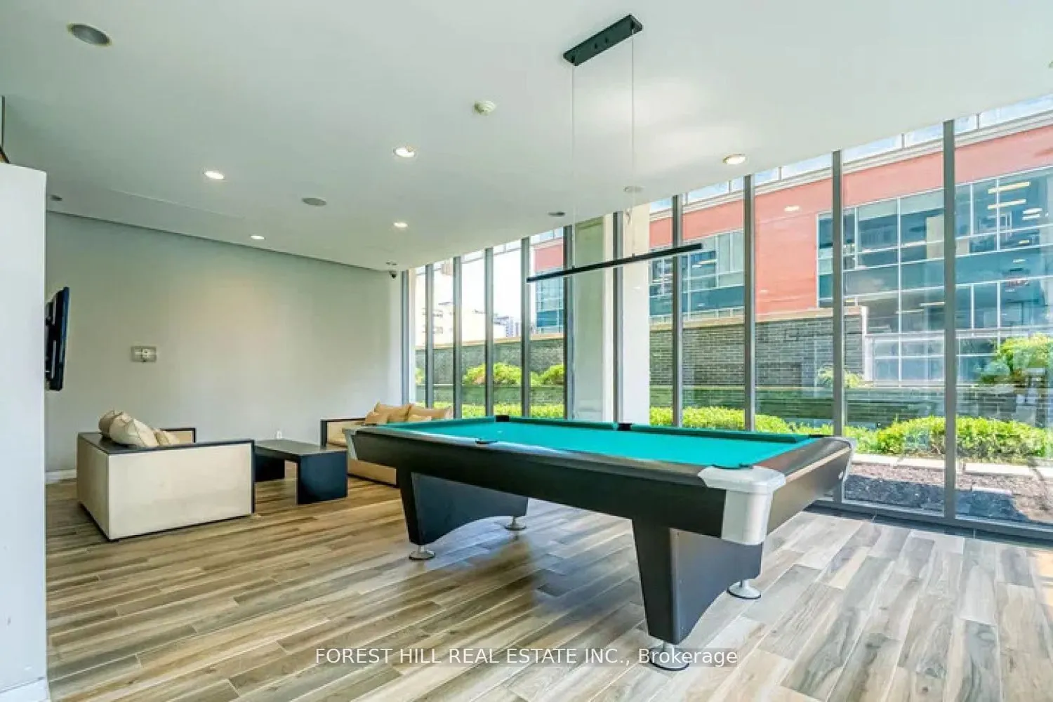 33 Charles Street E, #3210