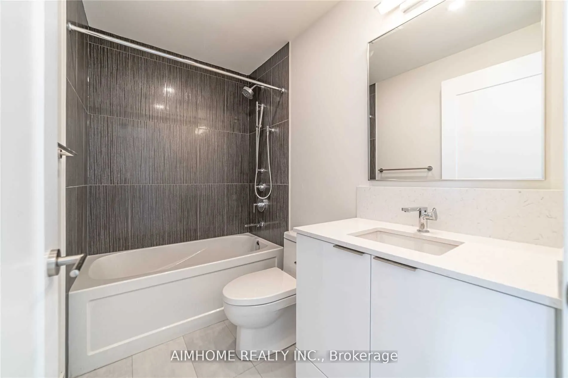 28 Freeland Street, #2310