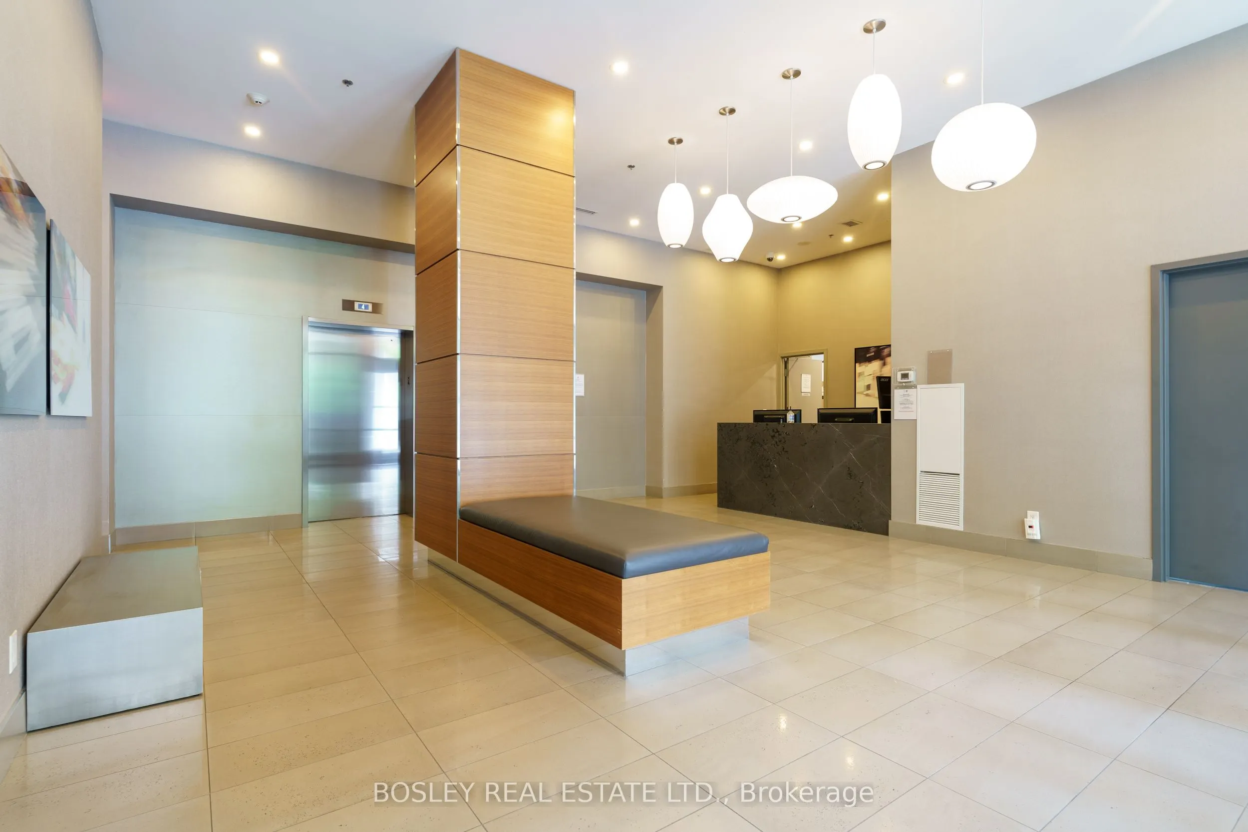 18 Rean Drive, #610