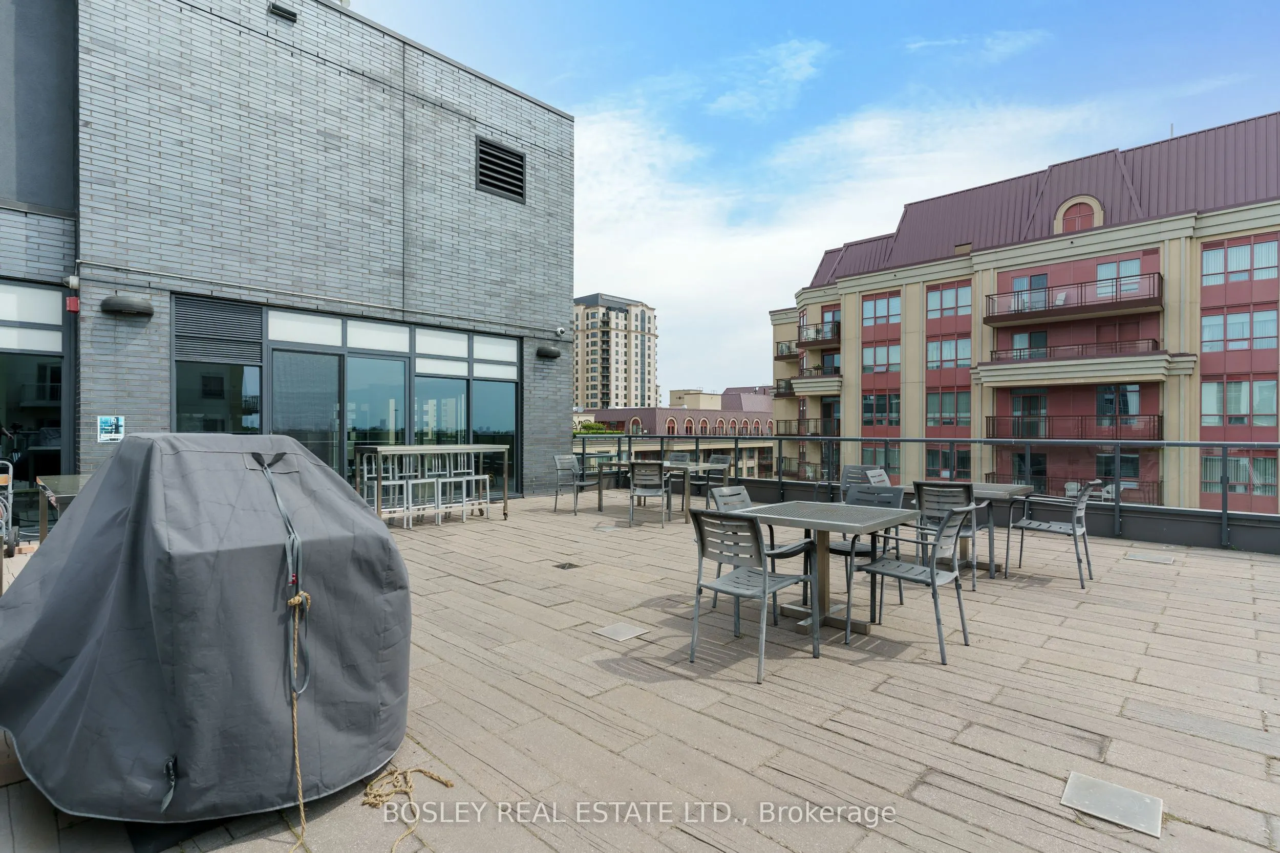 18 Rean Drive, #610