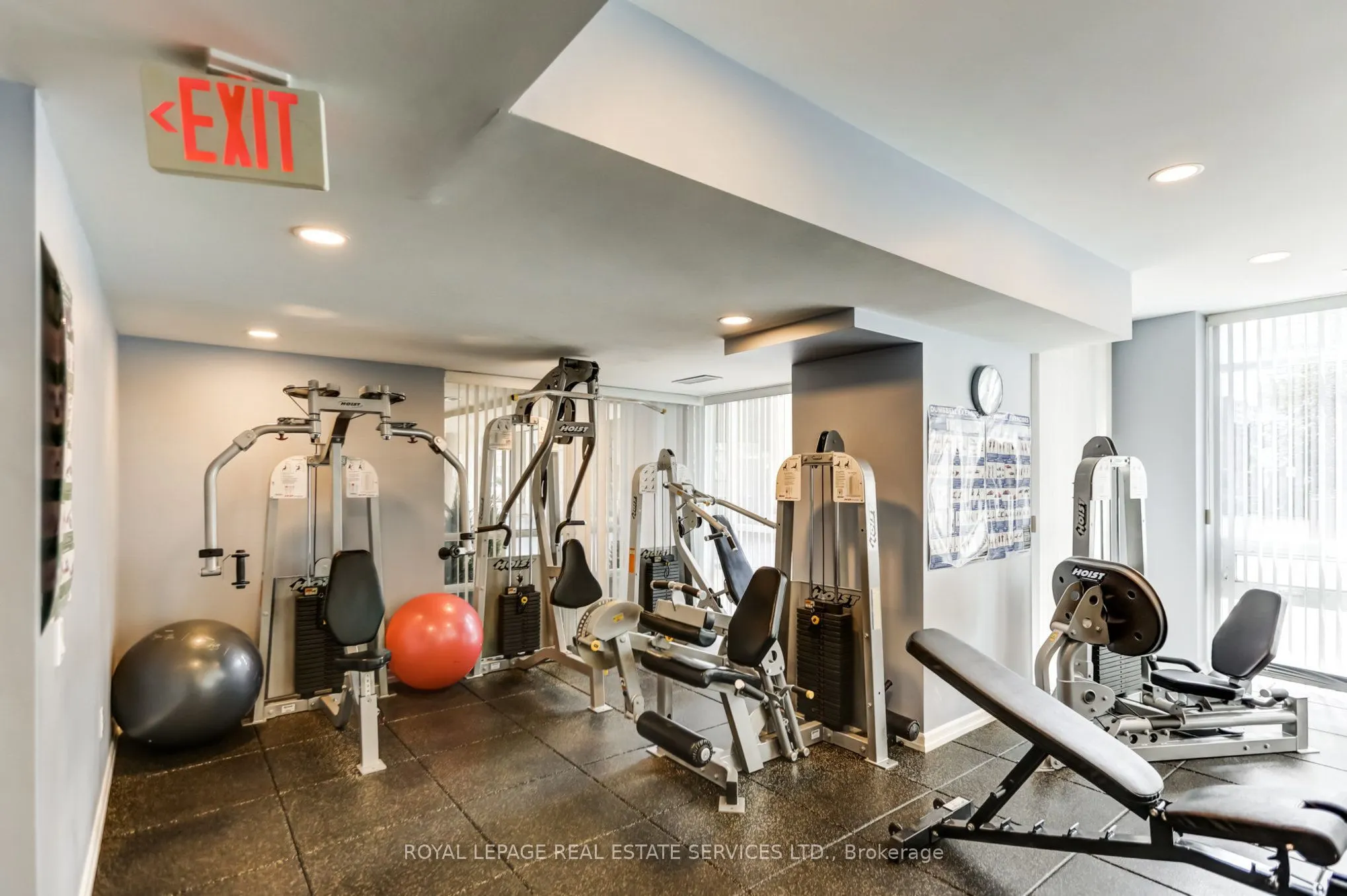 900 Mount Pleasant Road, #1203