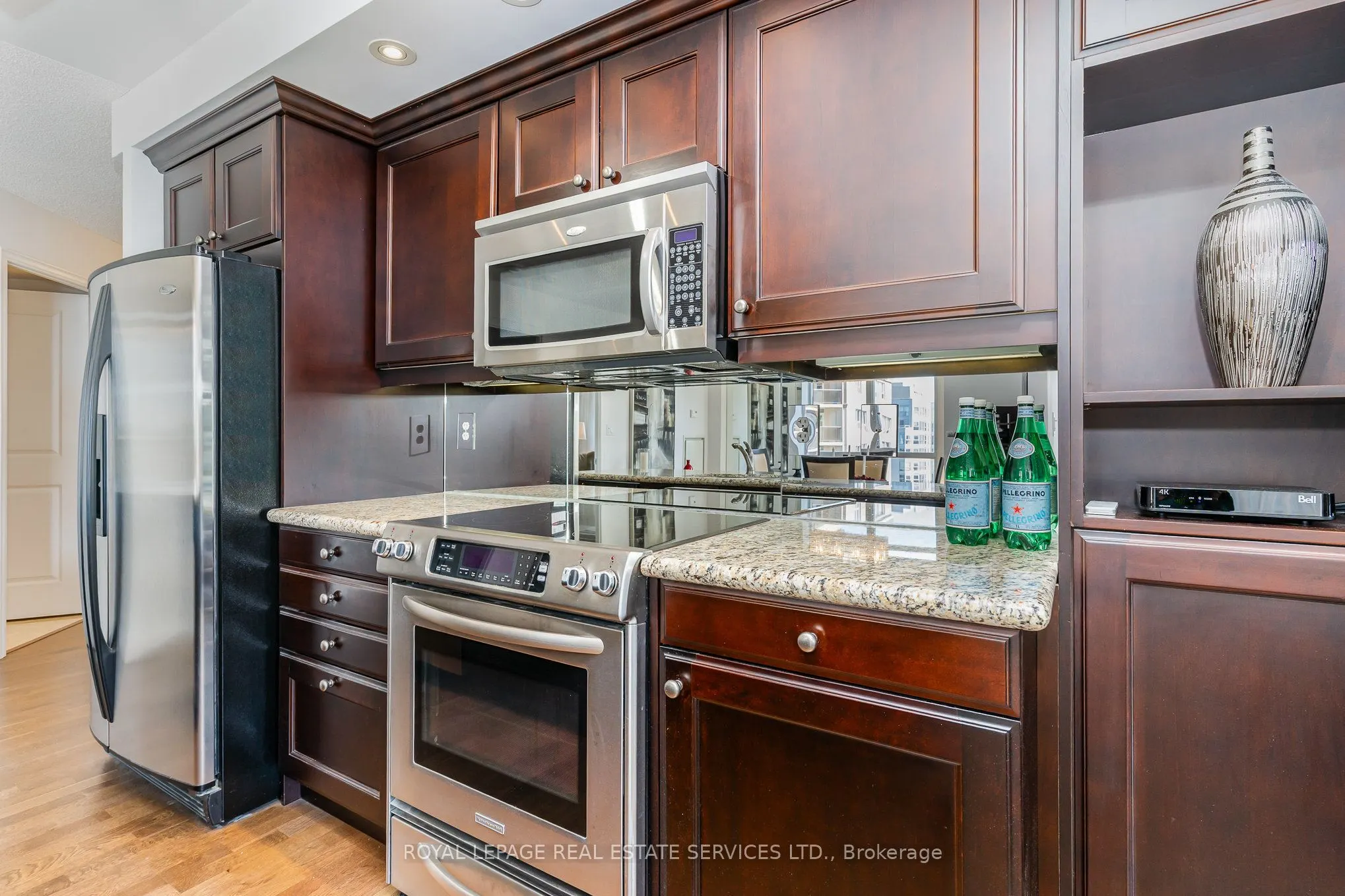 900 Mount Pleasant Road, #1203