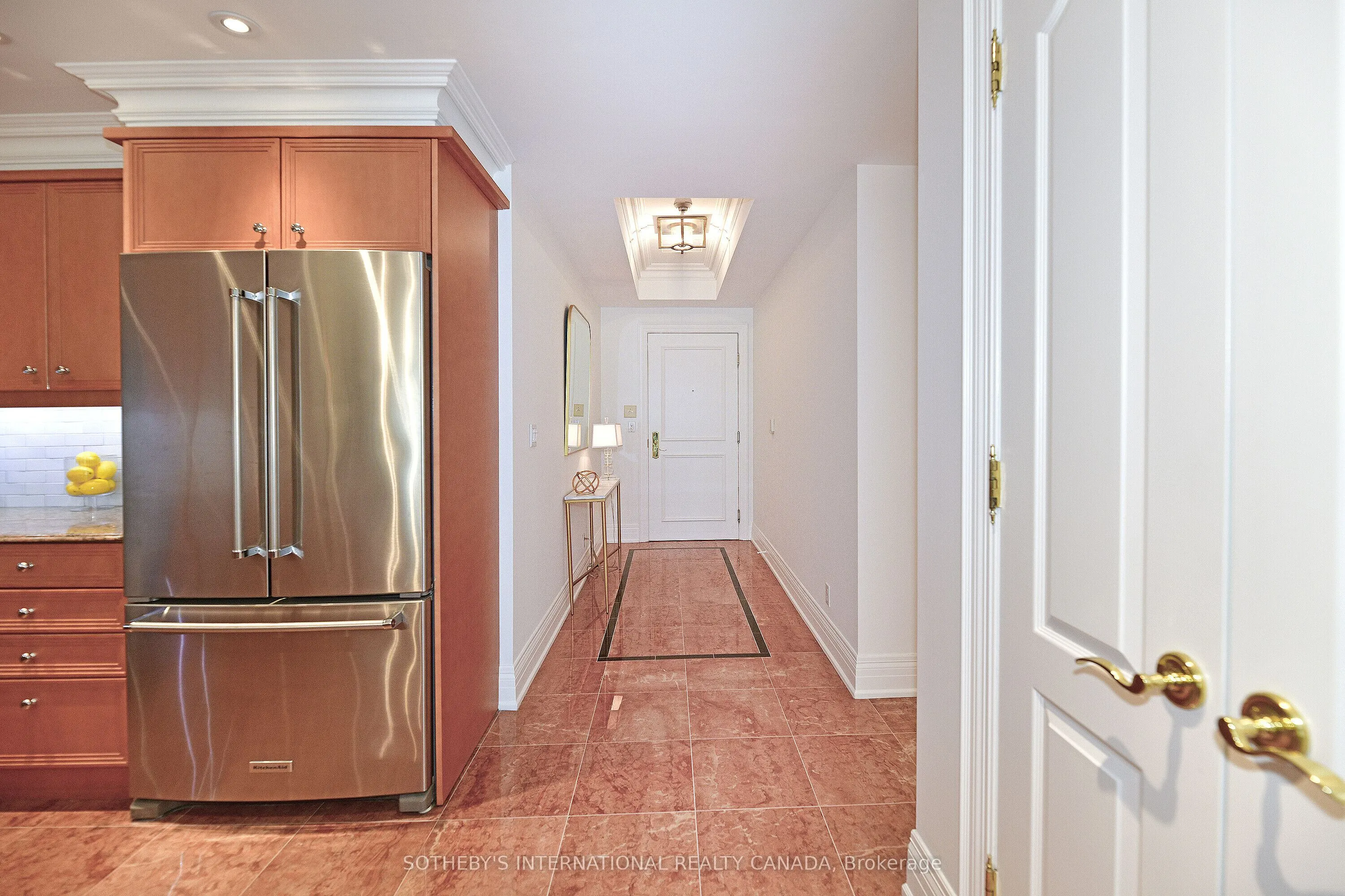 33 Delisle Avenue, #403