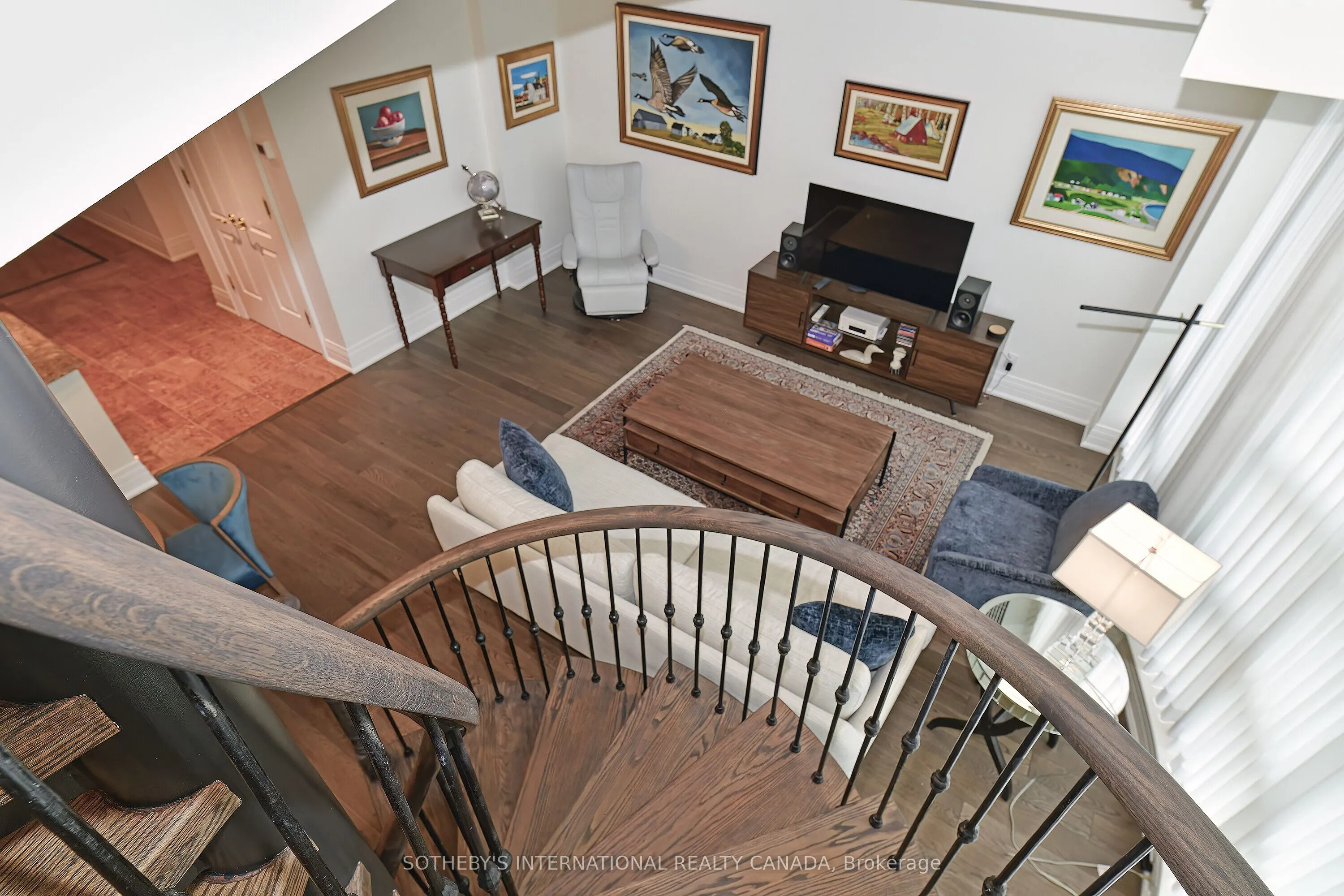 33 Delisle Avenue, #403