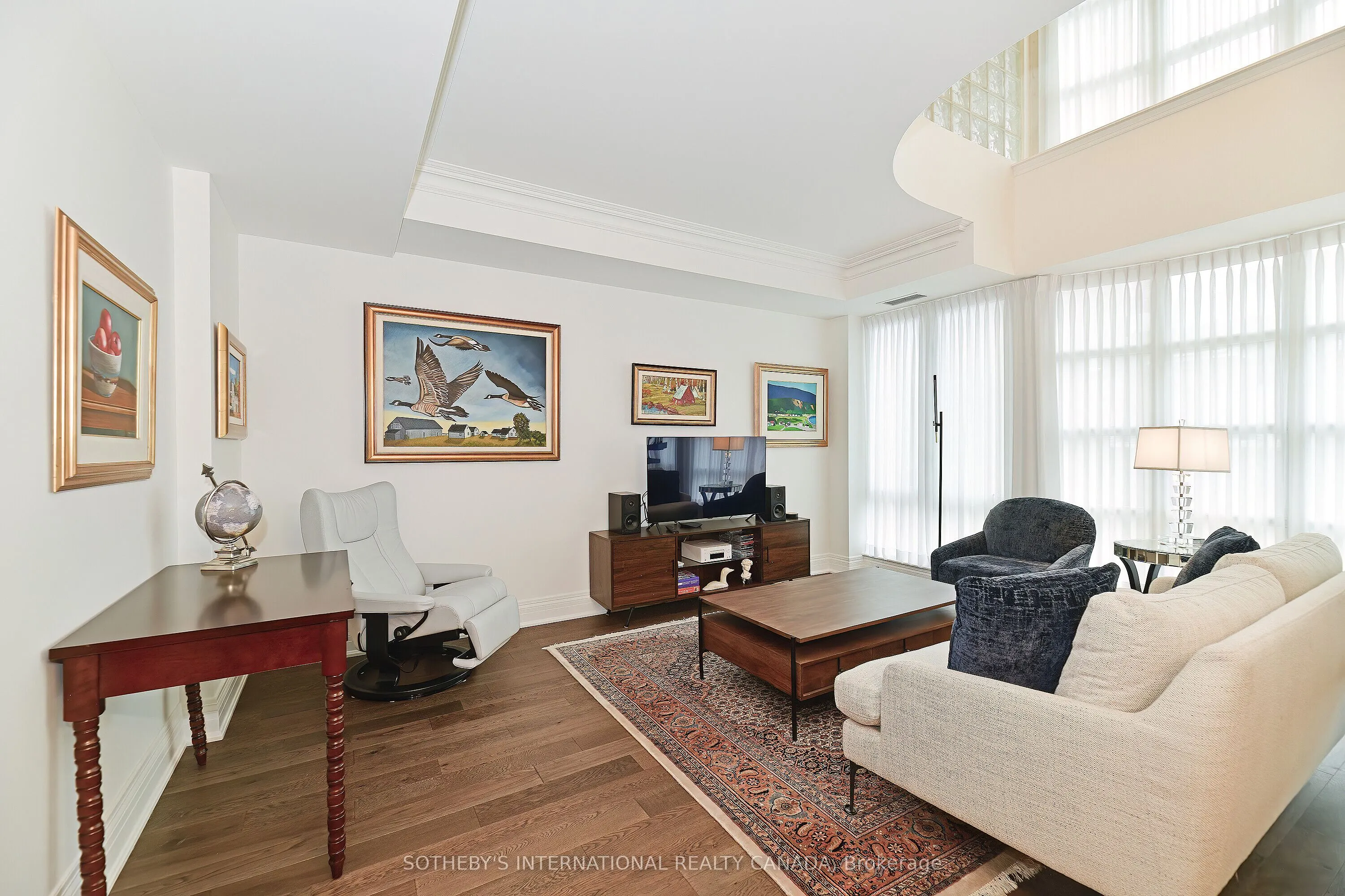 33 Delisle Avenue, #403