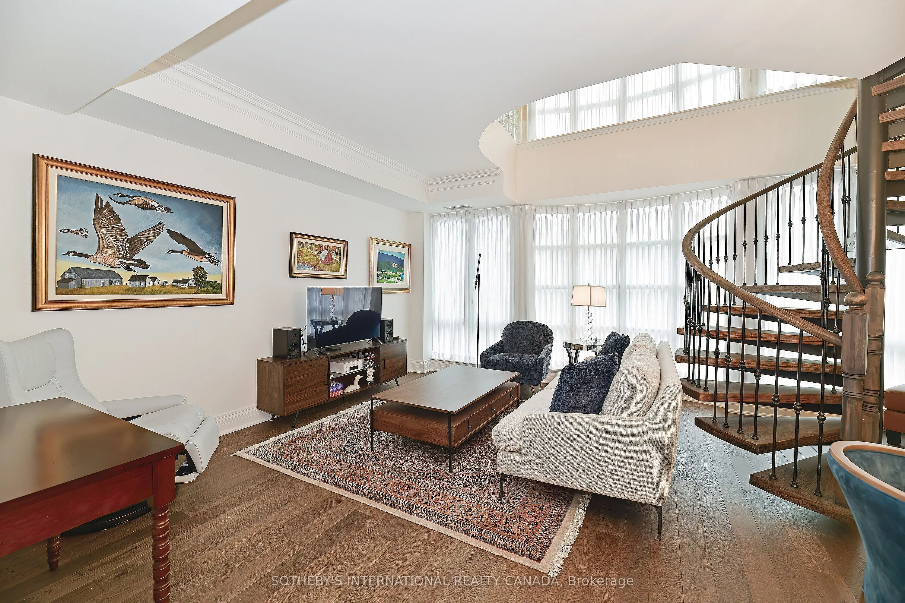 33 Delisle Avenue, #403