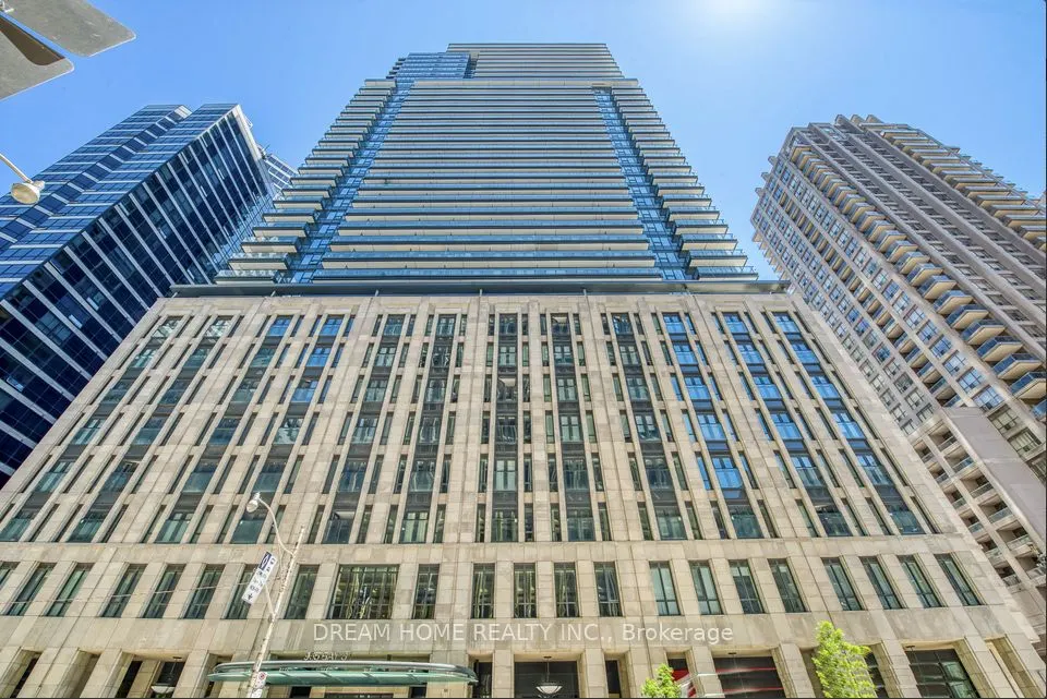 955 Bay Street, #3809 -Room