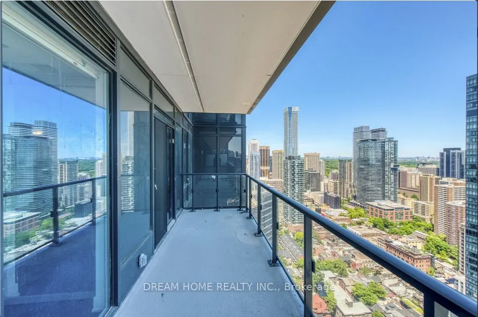 955 Bay Street, #3809 -Room