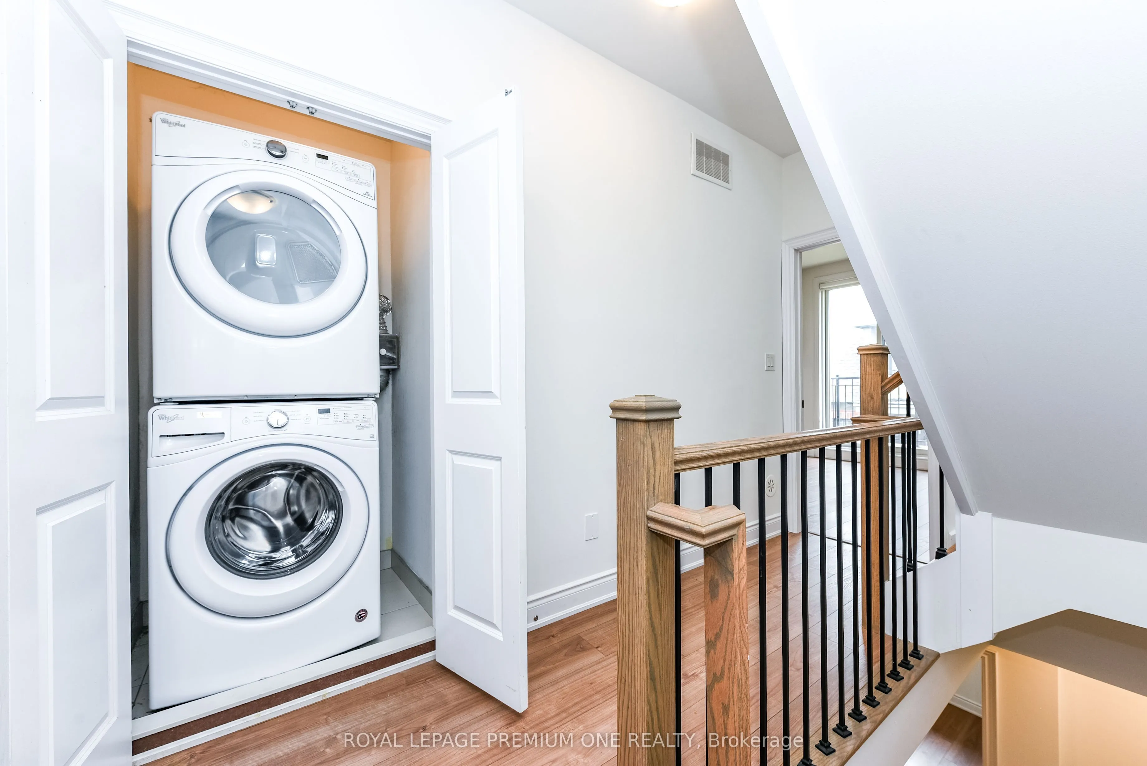 1145 Ossington Avenue, #11