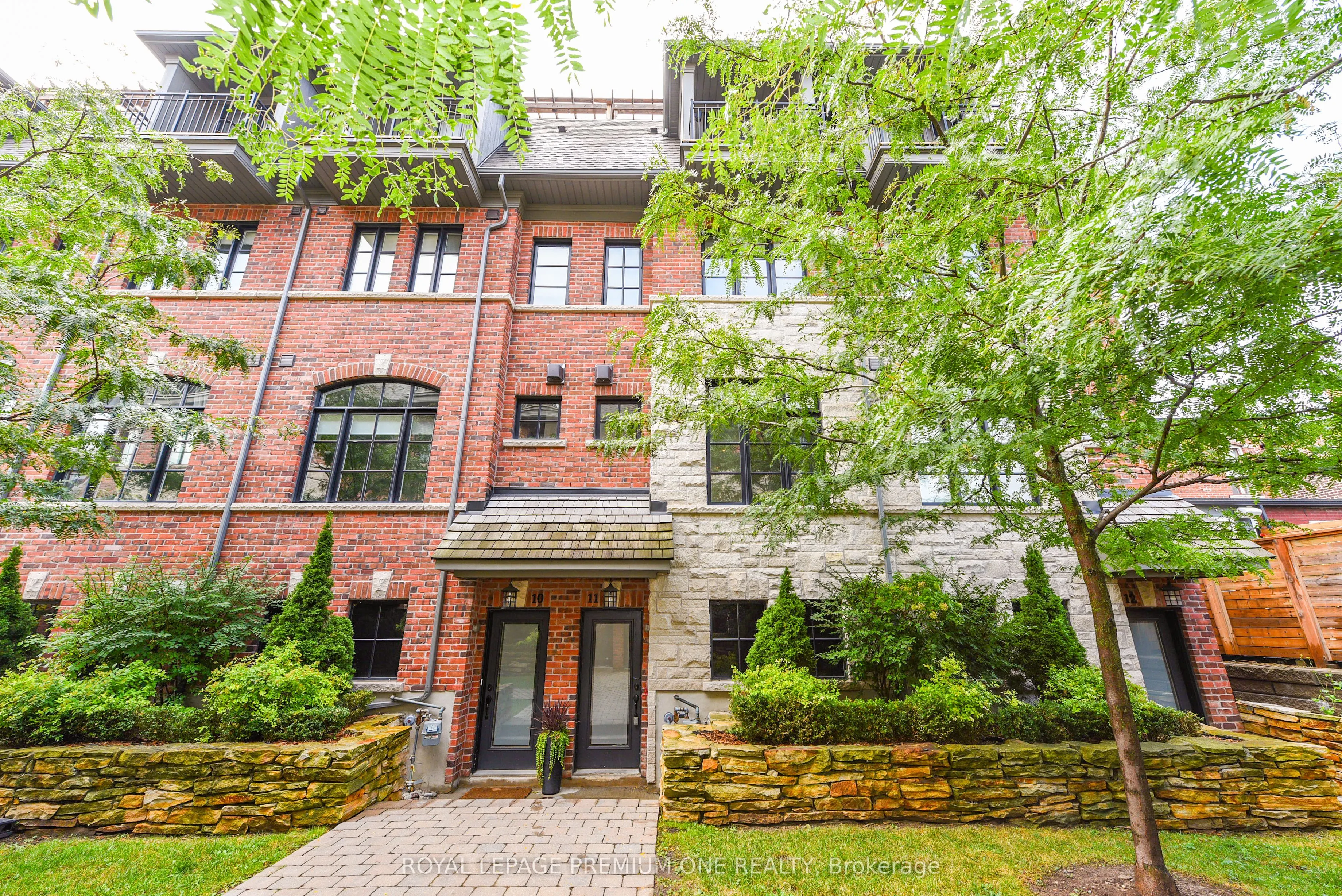 1145 Ossington Avenue, #11