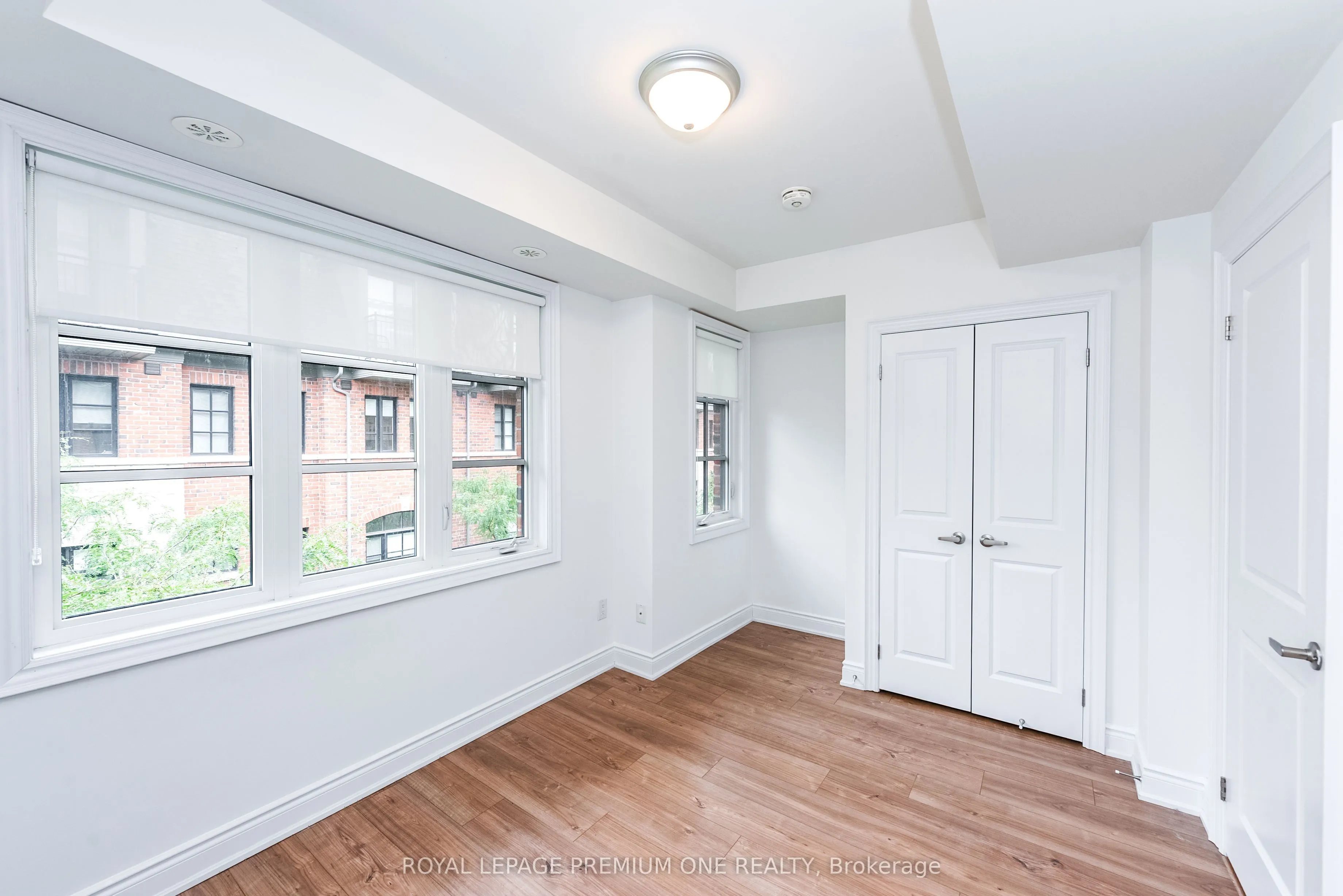 1145 Ossington Avenue, #11
