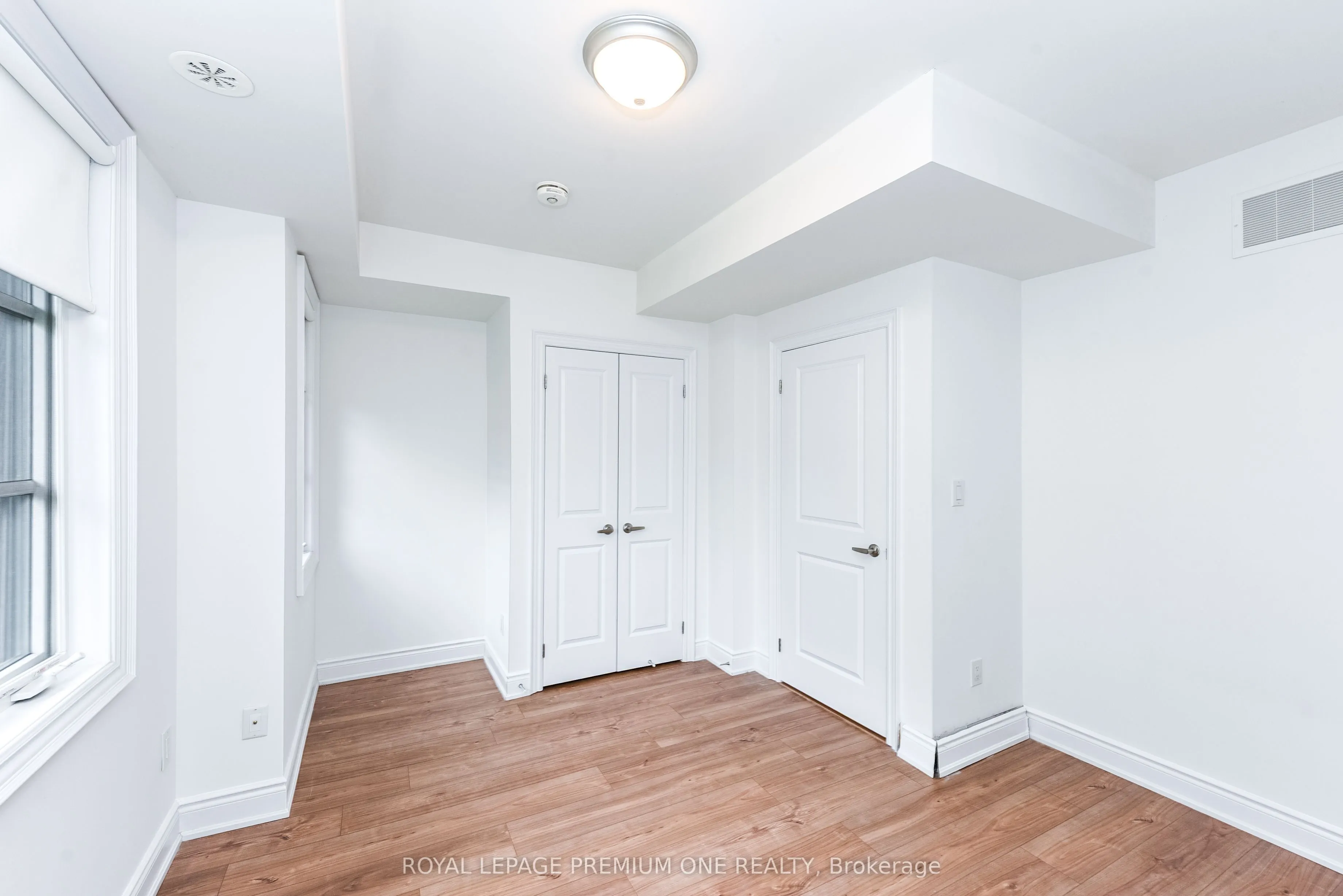 1145 Ossington Avenue, #11