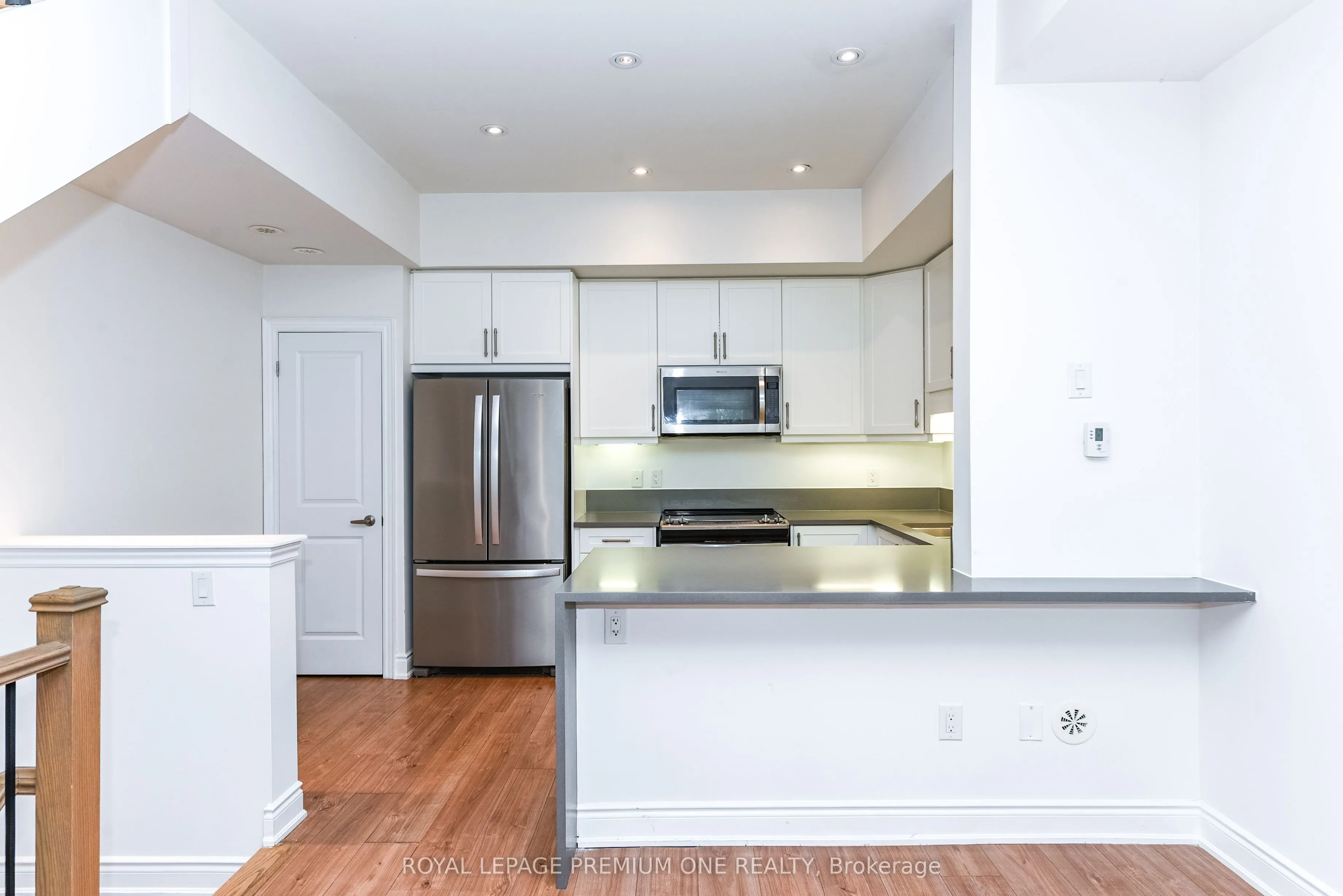 1145 Ossington Avenue, #11