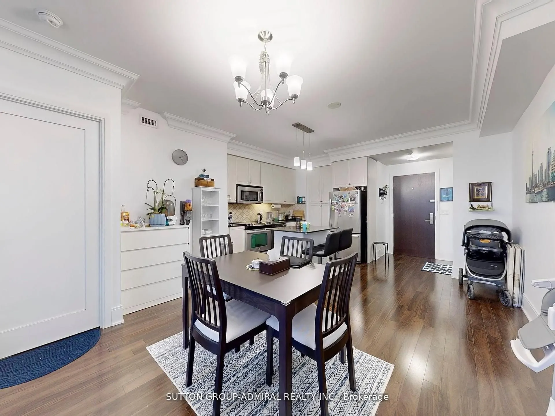 70 Roehampton Avenue W, #1916
